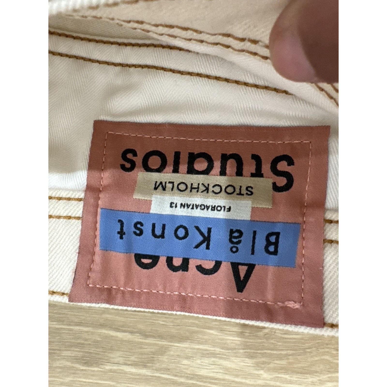 Acne Studios Acne Studios White Denim Jeans 30x34 Size 30" / US 8 / IT 44 - 2 Thumbnail