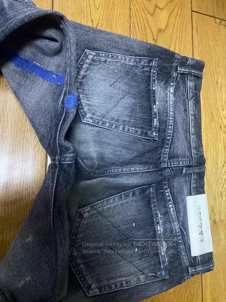 Neighborhood Neighborhood size M Blue Line Cut Bull King, Size M, Black Size US 26 / EU 42 - 6 Thumbnail