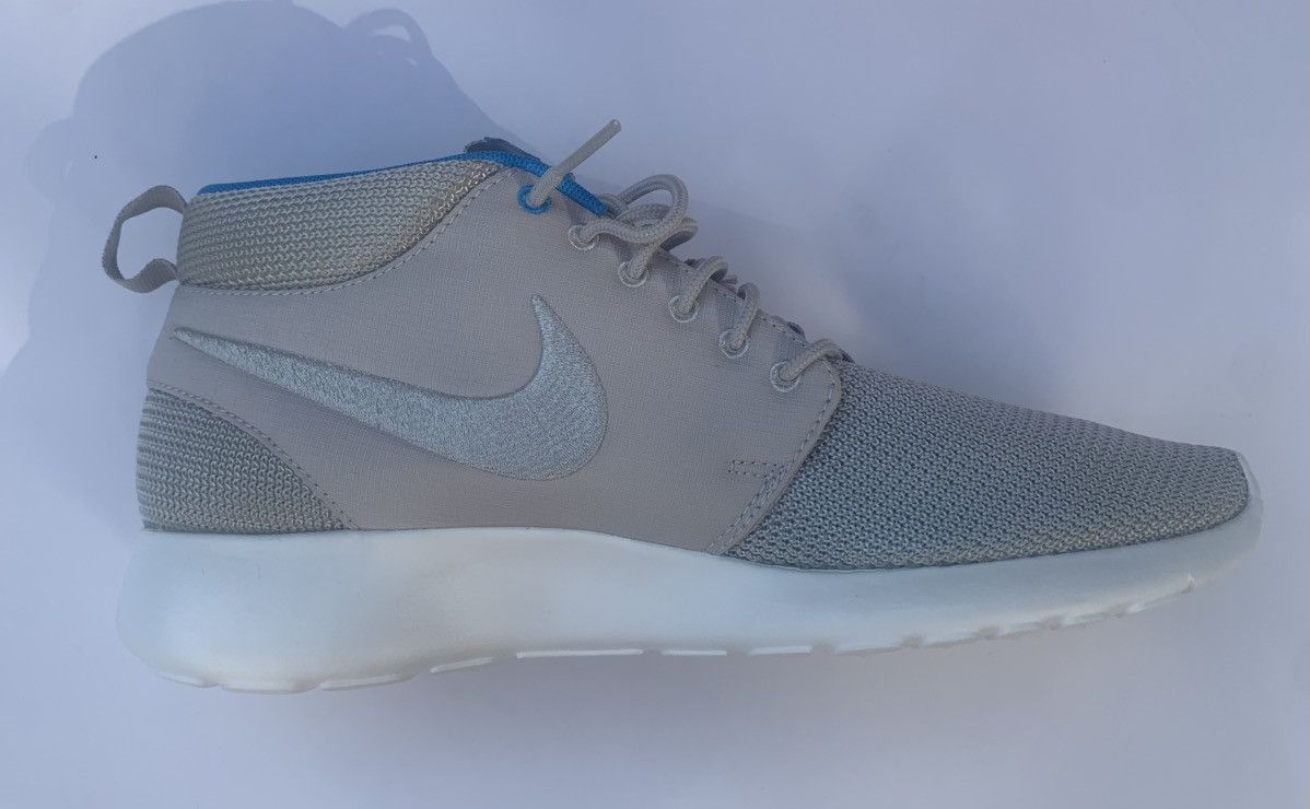 Nike Men’s Nike Roshe Run Mid Size 9.5 Mortar Blue Hero Sneakers Size US 9.5 / EU 42-43 - 3 Thumbnail