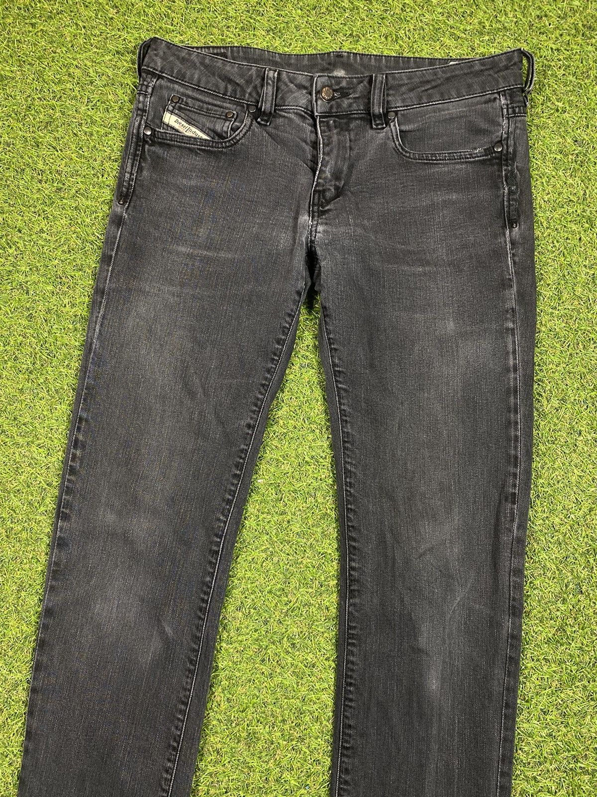 Diesel × Vintage Vintage Y2K Diesel jeans denim streetwear style size 30x32 Size 30" / US 8 / IT 44 - 2 Thumbnail