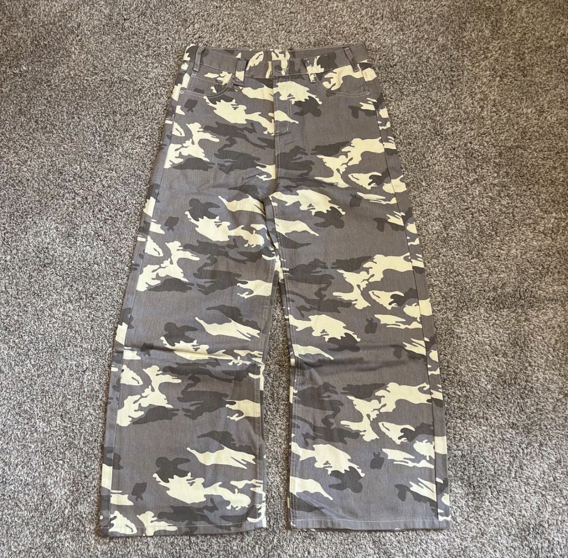 Other Baggy Camo jeans Size US 30 / EU 46 - 2 Thumbnail