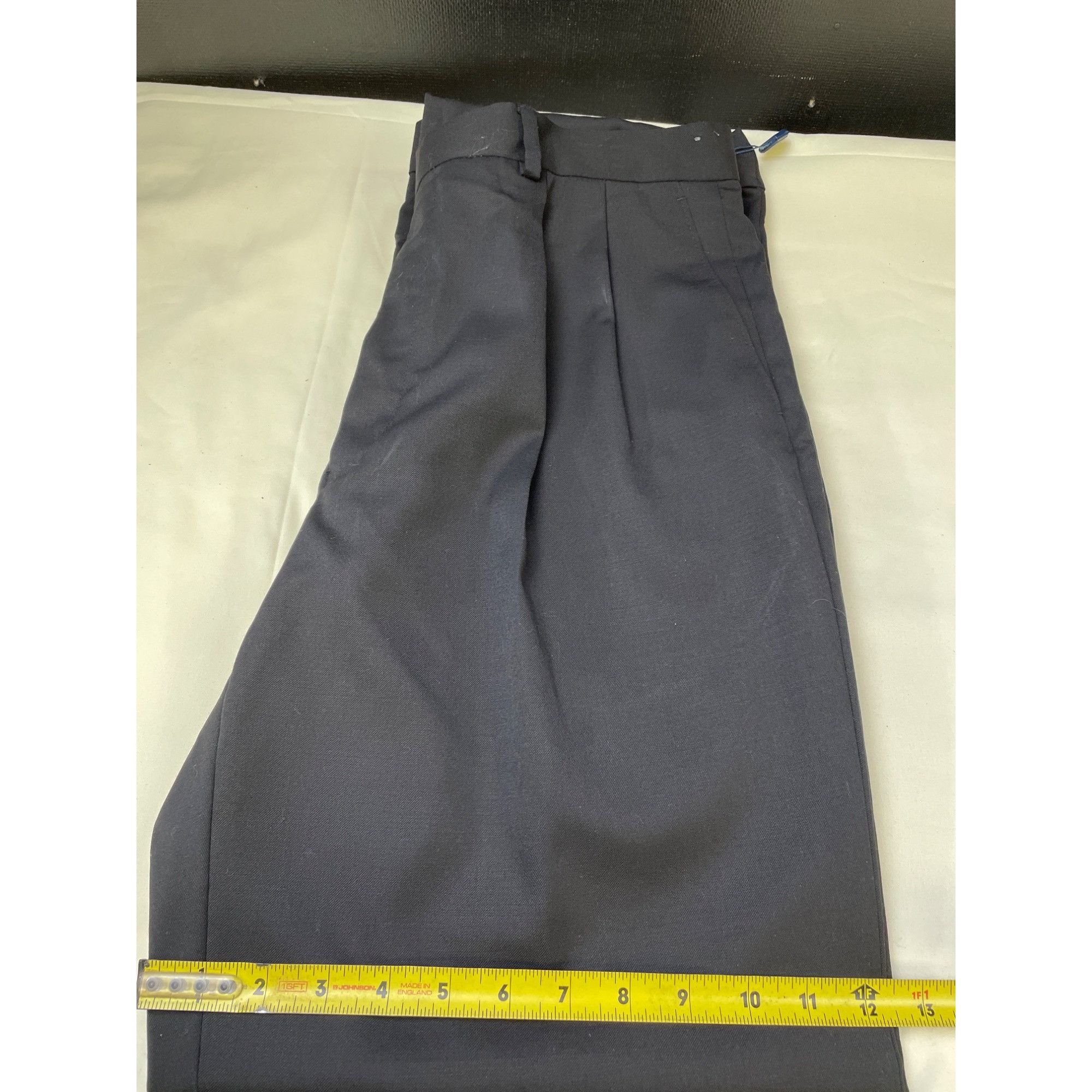 Chaps Chaps Men's Black Pleated Dress Pants Size 34 x 32 SKU 5992 Size US 34 / EU 50 - 4 Thumbnail