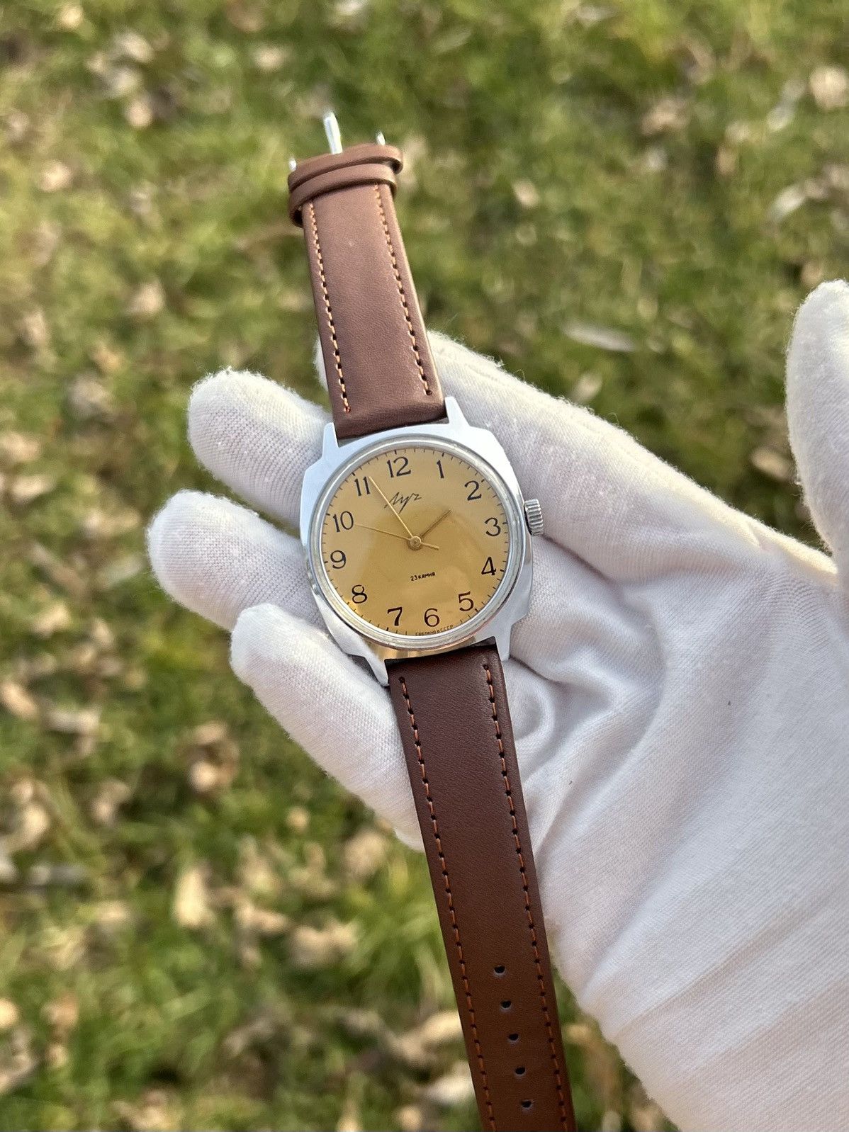 Vintage Vintage Watch Luch Soviet USSR Mechanical Retro 1980s Size ONE SIZE - 21 Thumbnail