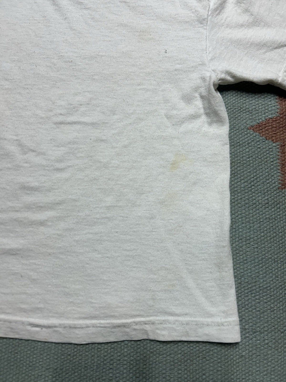 Vintage Vtg blank white t shirt fruit loom distress kids M baby tee Size XS / US 0-2 / IT 36-38 - 9 Thumbnail