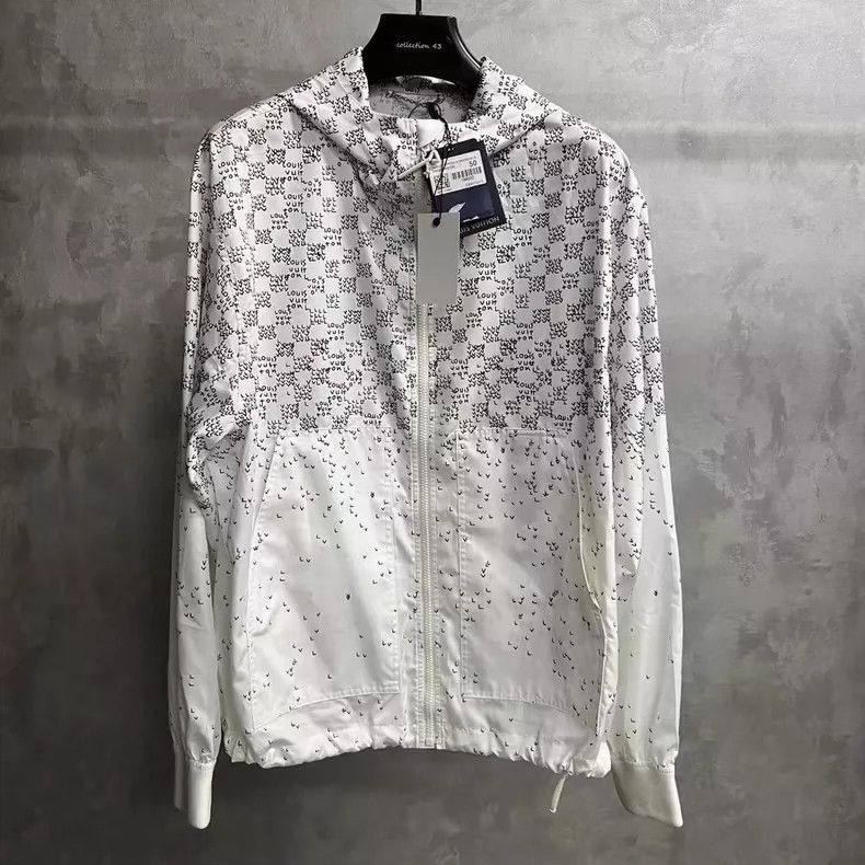Louis Vuitton LOUIS VUITTON White Full Plaid Print Large Pocket Windbreak Size US M / EU 48-50 / 2 - 1 Thumbnail