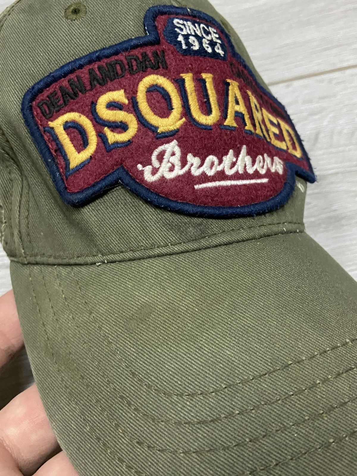 Dsquared2 × Vintage Dsquared2 Canada 🍁 Keep it real painted Italy cap Size ONE SIZE - 9 Thumbnail