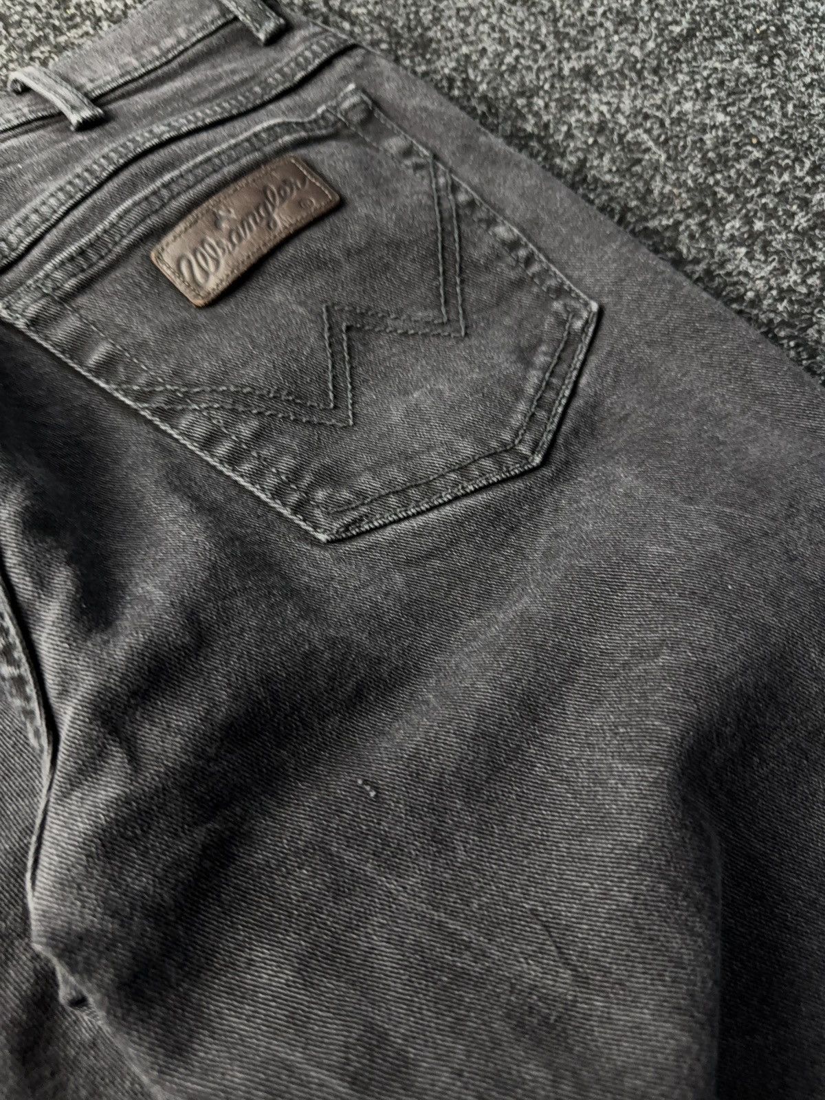 Wrangler Vintage 00s Wrangler Black Western Cowboy USA Style Size US 31 - 14 Thumbnail