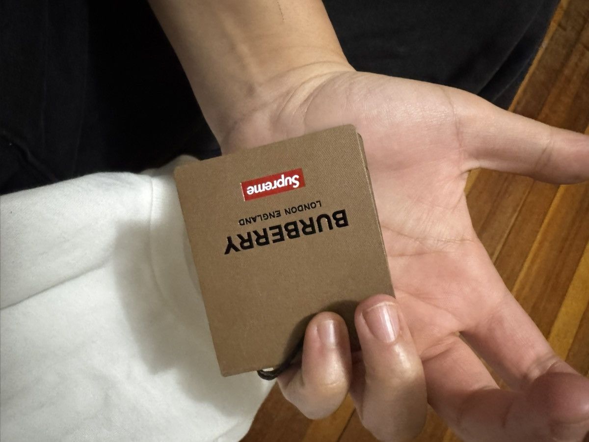 Burberry × Supreme Supreme x Burberry box logo Size US S / EU 44-46 / 1 - 4 Thumbnail