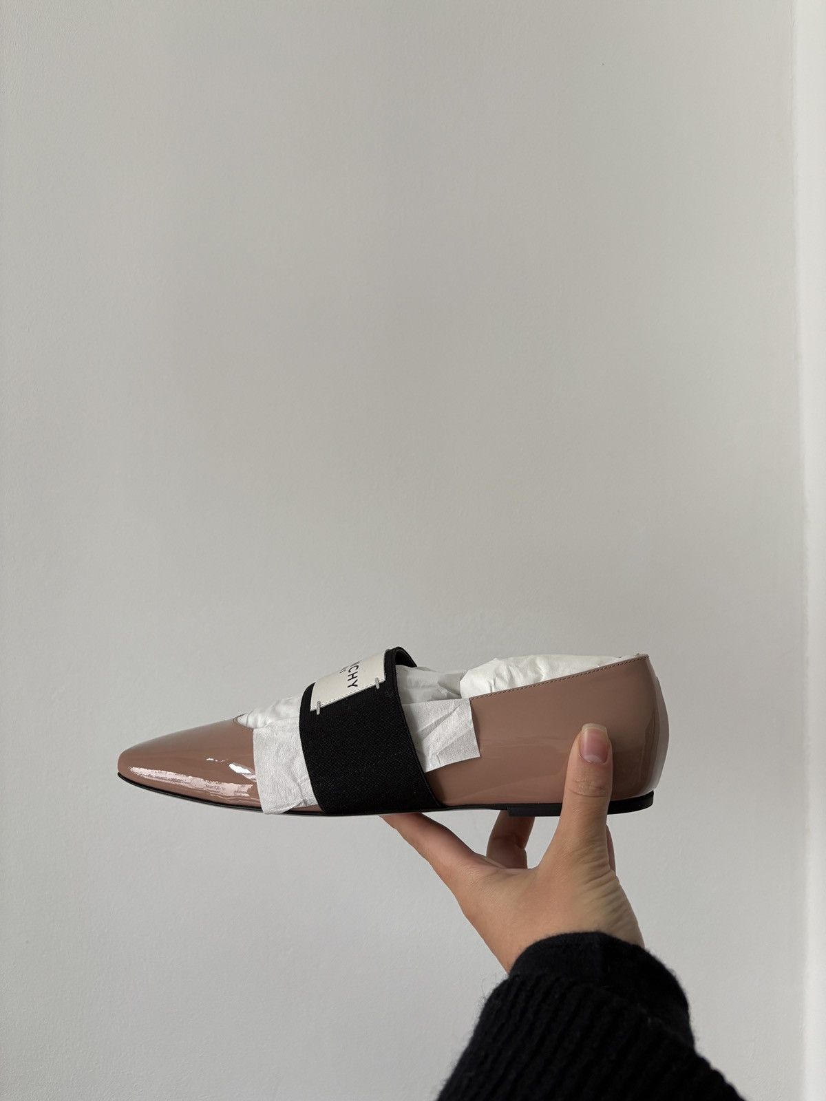 Givenchy Givenchy ballerina flats in patented calfskin leather Size US 8.5 / IT 38.5 - 9 Thumbnail