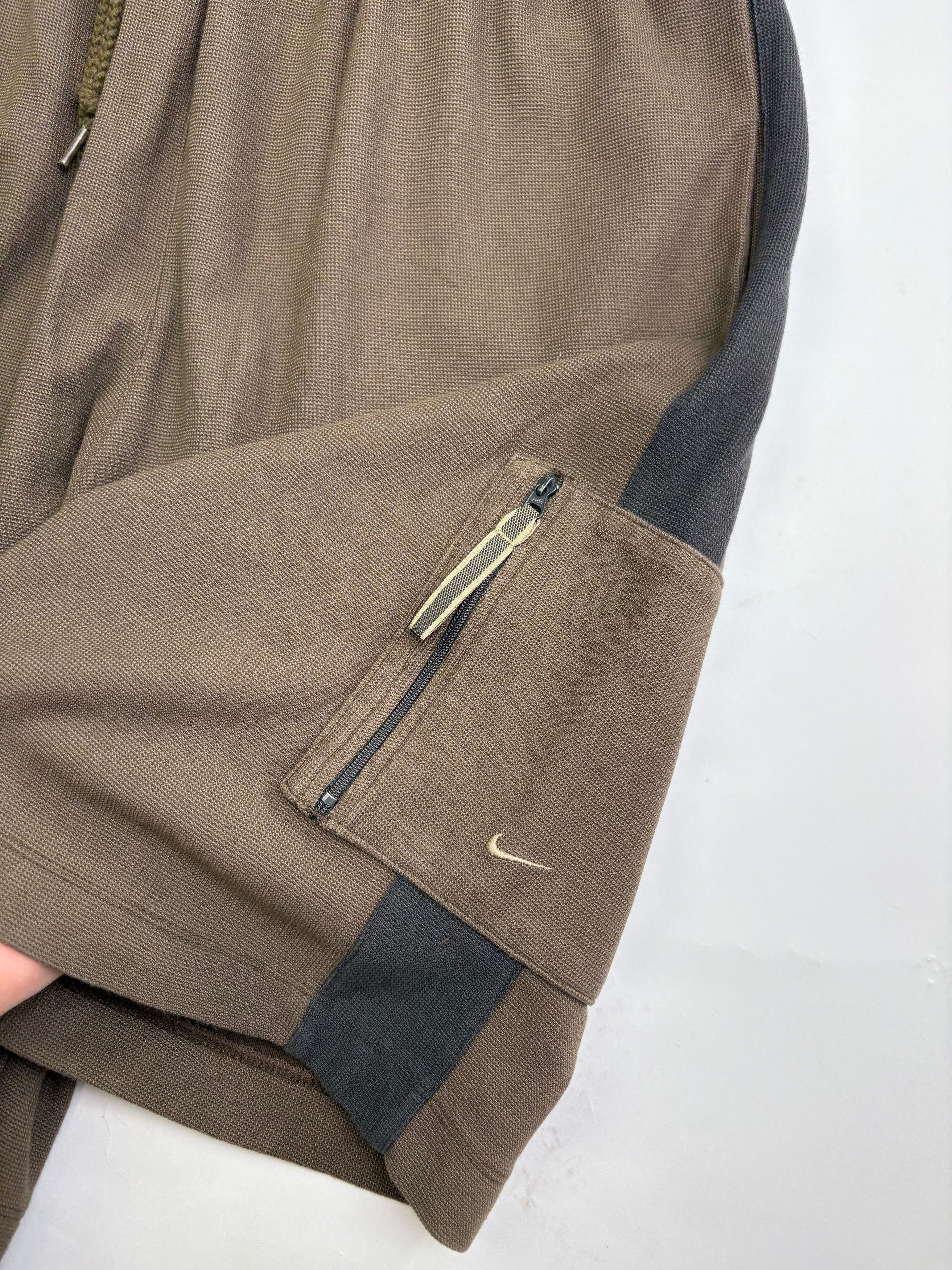 Nike Vintage Nike Cargo Shorts (XL) Size US 34 / EU 50 - 2 Thumbnail