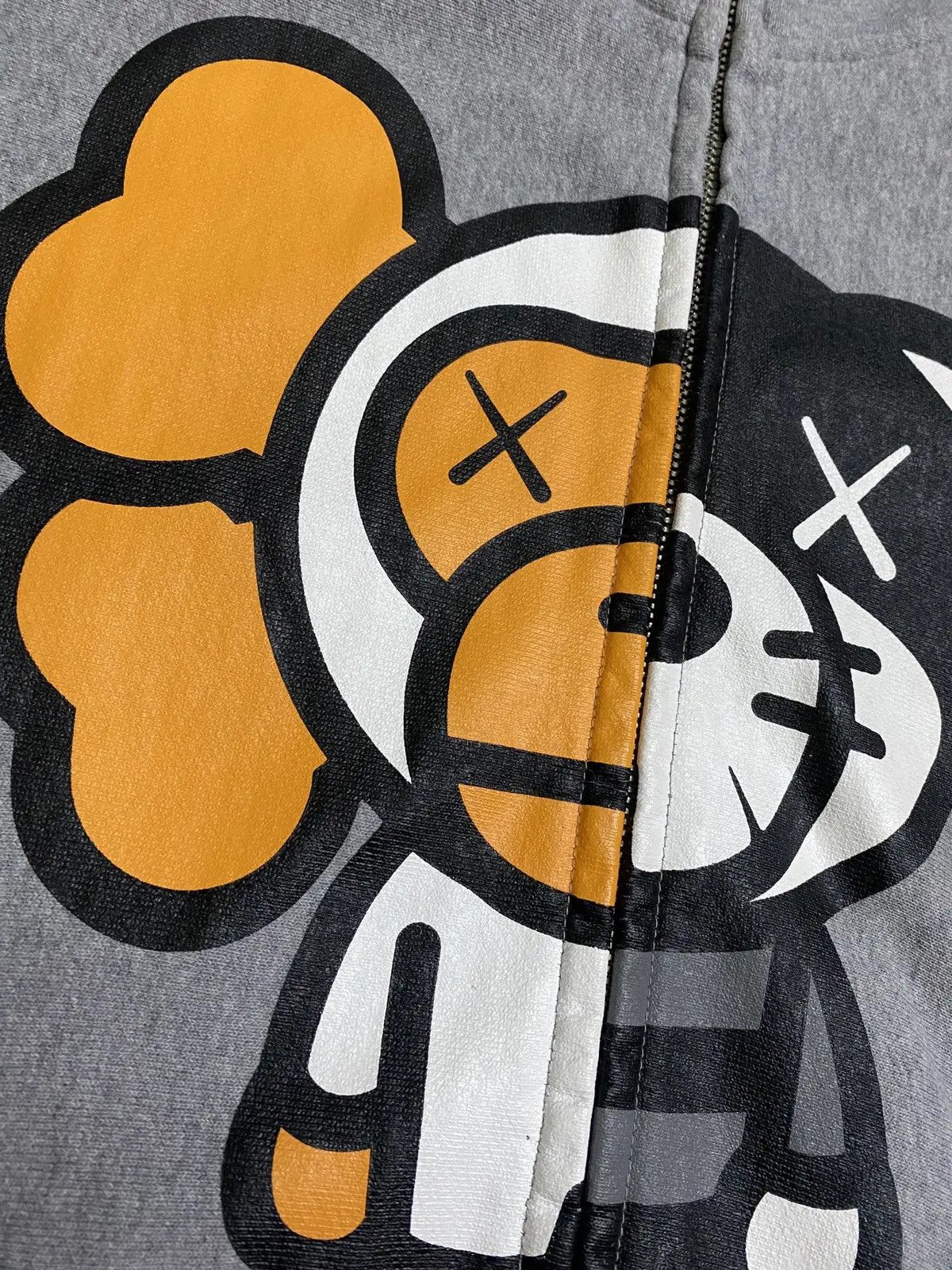 Bape × Kaws Bape X Kaws Baby Milo Hoodies Size US S / EU 44-46 / 1 - 6 Thumbnail