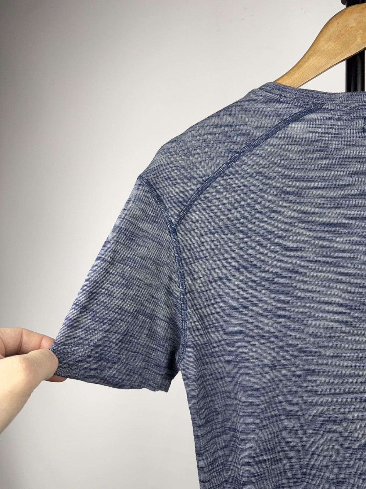 Armani 00s Armani Jeans Italy Blue Melange Stretch T-Shirt Slim Fit Size US M / EU 48-50 / 2 - 15 Thumbnail