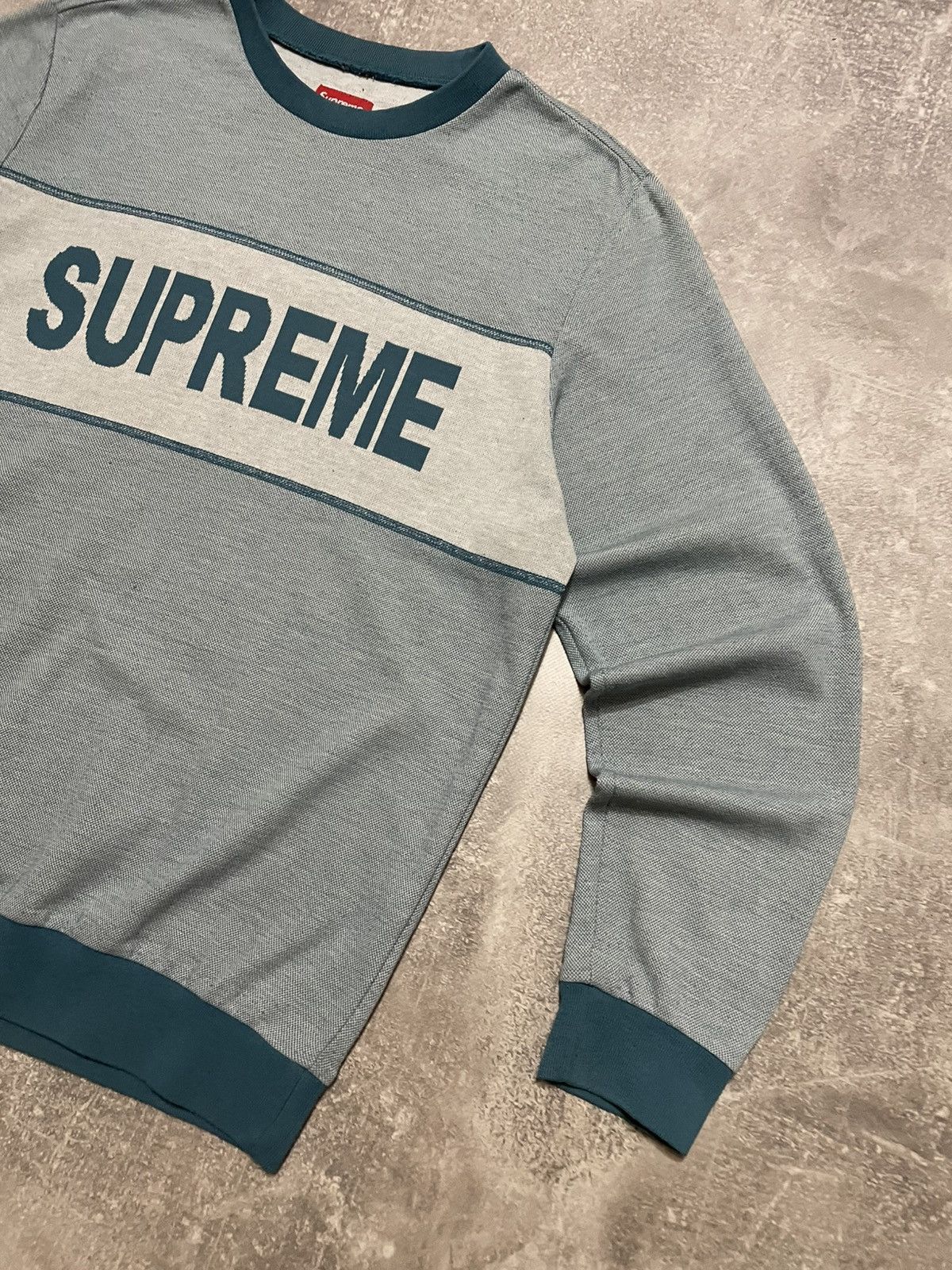 Supreme Supreme Tonal Stripe Logo Crewneck Light Sweater Size US M / EU 48-50 / 2 - 7 Thumbnail