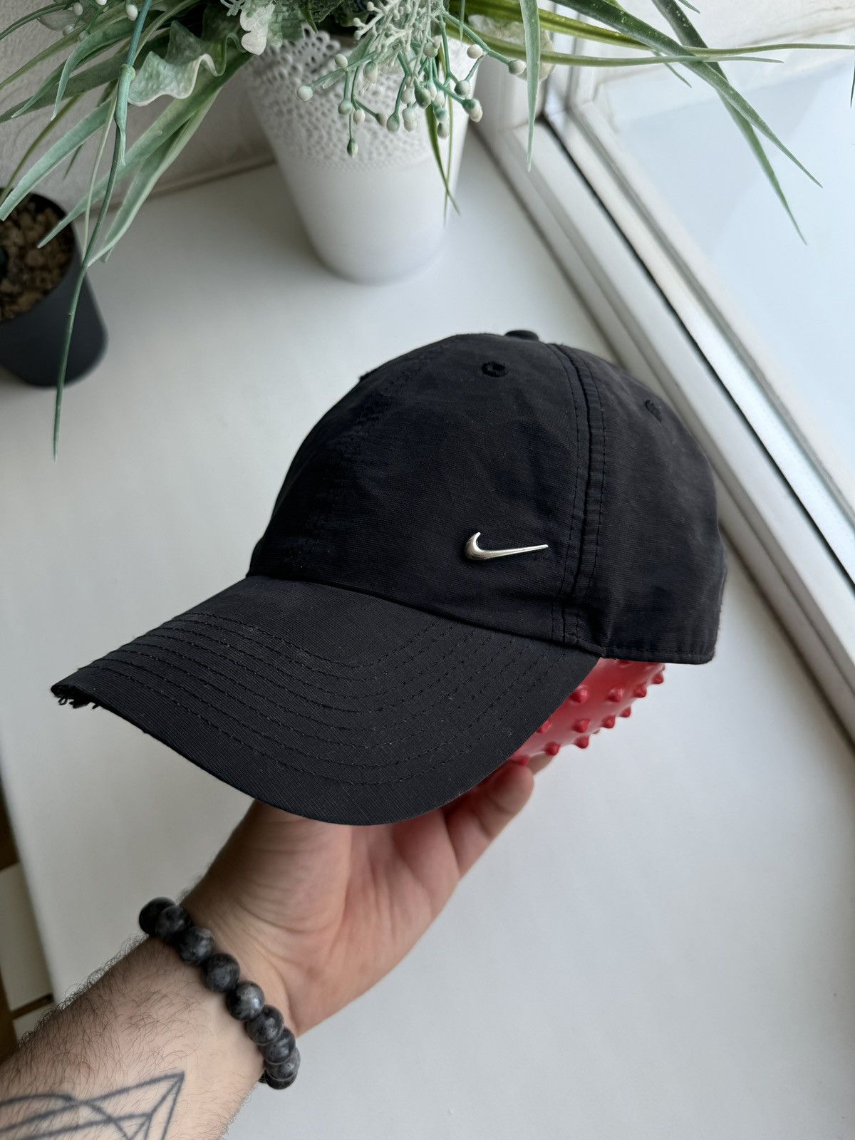 Nike Vintage Y2K Nike Metal Swoosh Washed Black Cap Size ONE SIZE - 1 Thumbnail