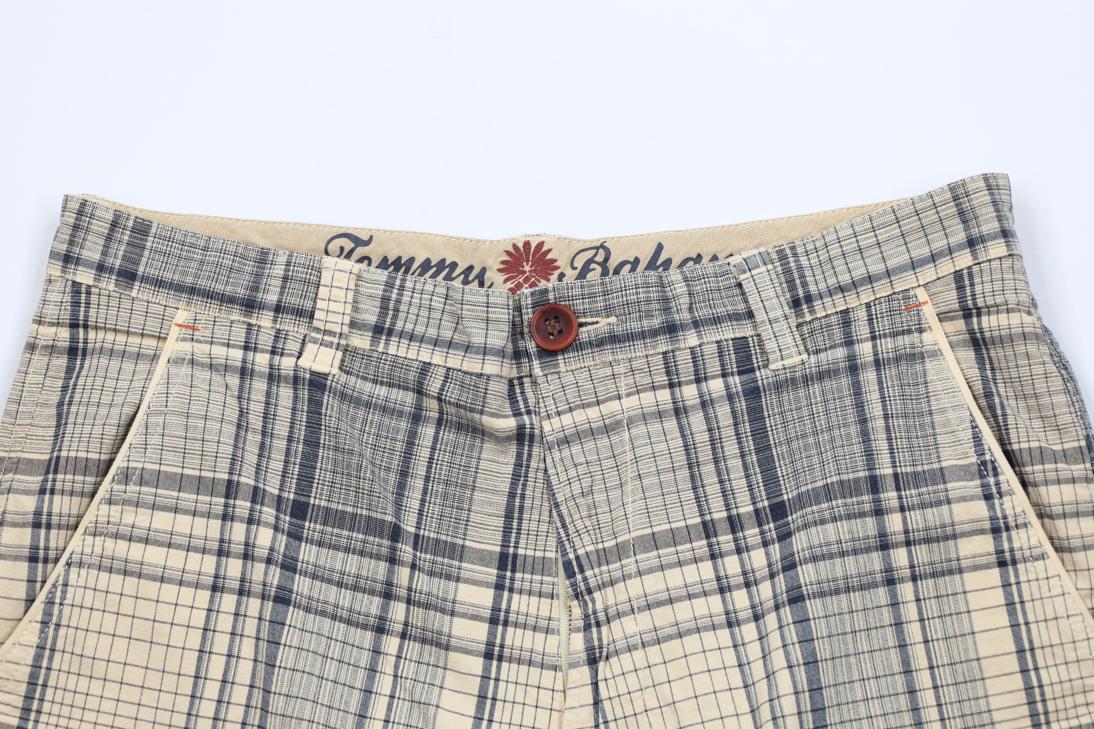 Tommy Bahama Vintage Tommy Bahama Faded Stretch Golf Chino Shorts Plaid Size US 33 - 2 Thumbnail