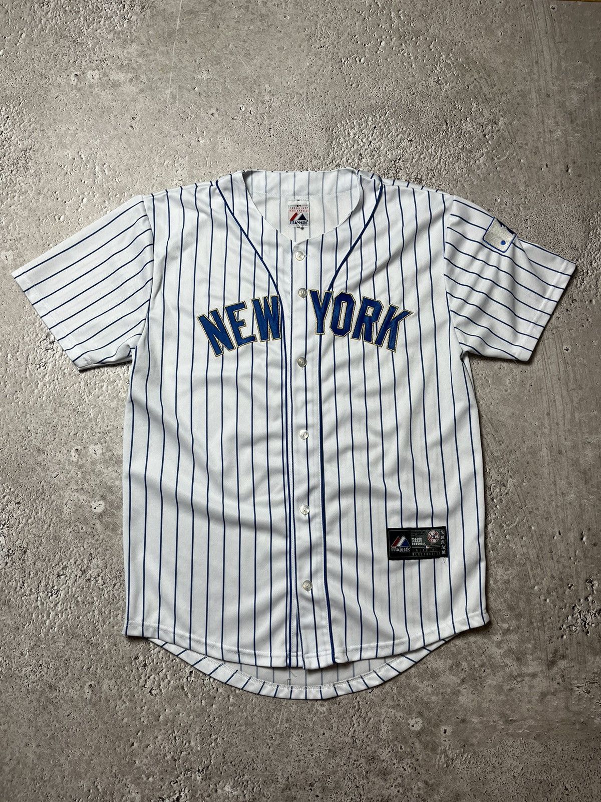 MLB × Majestic × New York Yankees New York Yankees MLB Majestic jersey Size L Size US L / EU 52-54 / 3 - 1 Thumbnail