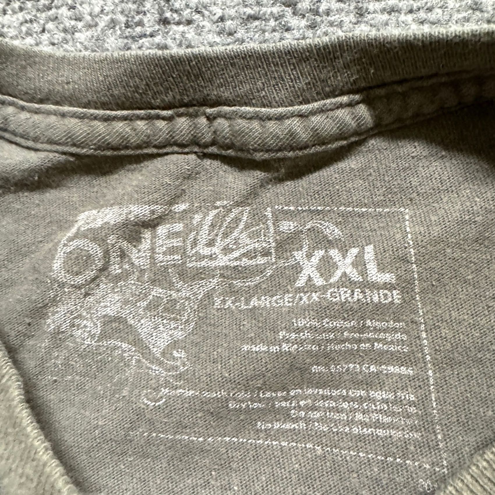 O'Neill VINTAGE O'Neil T-shirt Men 2XL Gray Y2K Surfer Grunge Shirt Mens Size US XXL / EU 58 / 5 - 2 Thumbnail