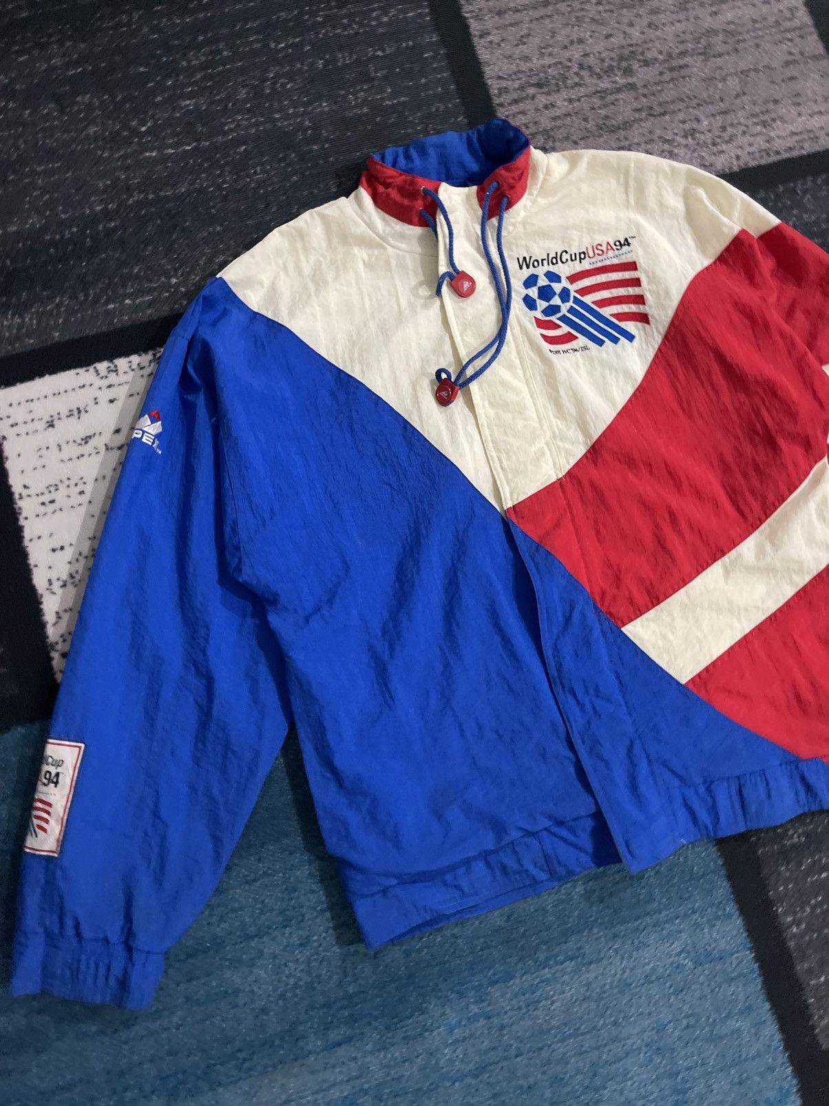 Vintage Vintage Apex One World Cup USA 1994 Football Jacket Size US L / EU 52-54 / 3 - 4 Thumbnail