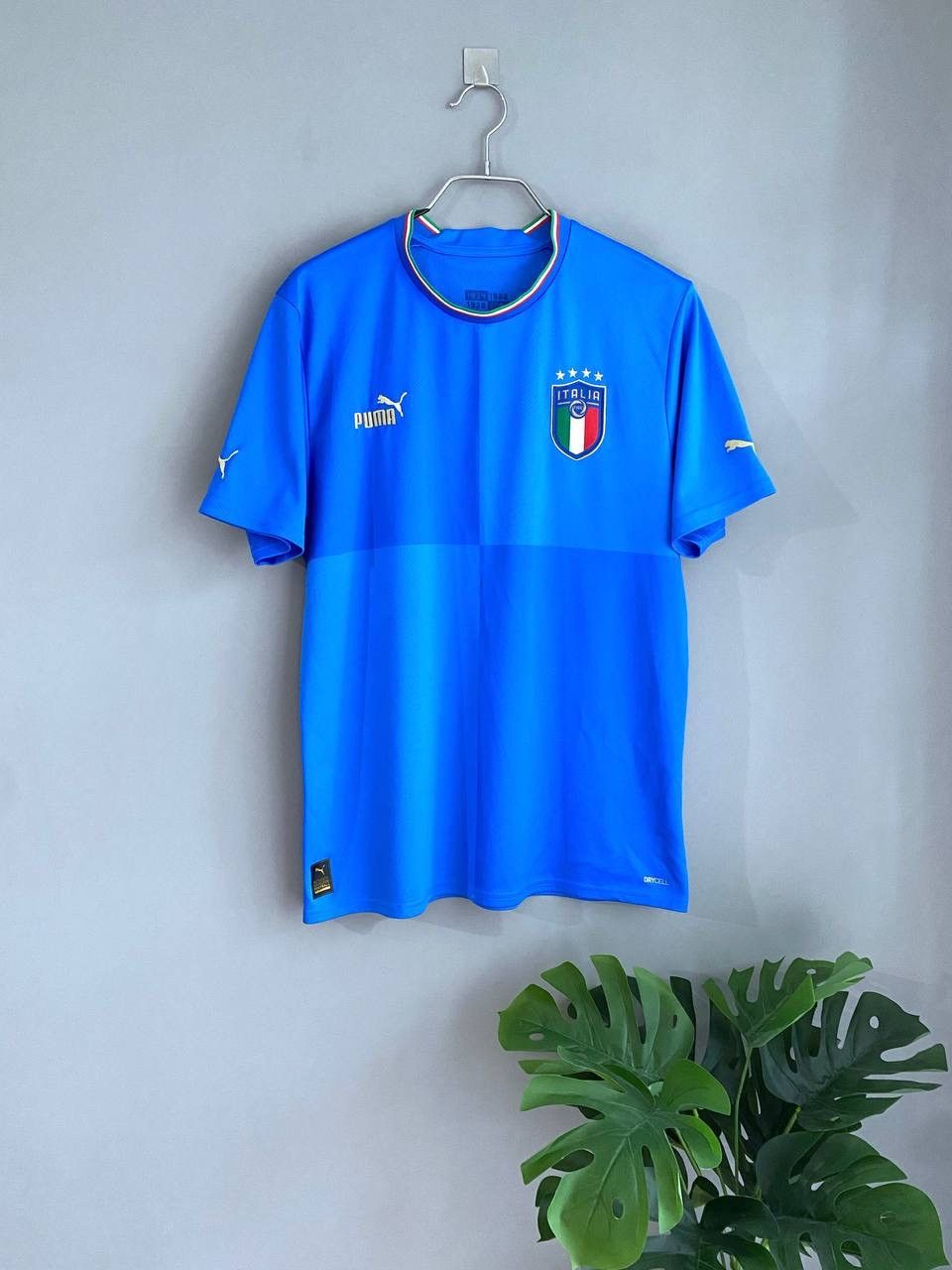 Puma Puma Italy National Team 2022/2023 Soccer Jersey, Size L Size US L / EU 52-54 / 3 - 1 Thumbnail