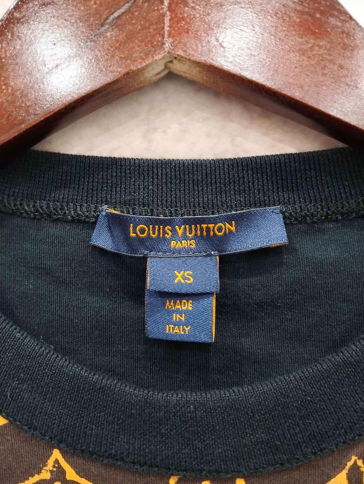 Louis Vuitton LV Monogram Logo Short Sleeve TEE XS 95 New Size XS / US 0-2 / IT 36-38 - 3 Thumbnail
