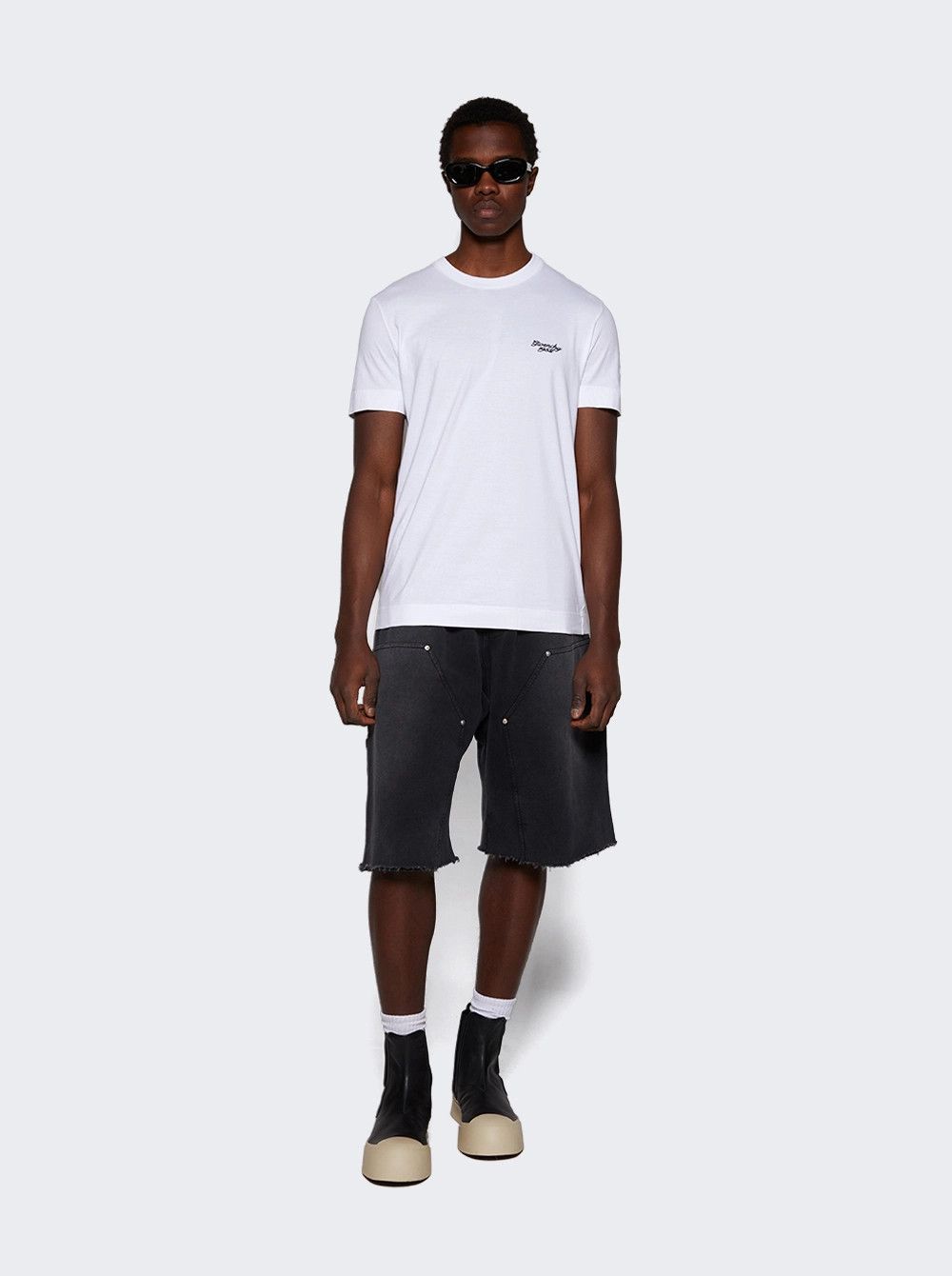 Givenchy o1mle0226 Carpenter Shorts in Black Size US 32 / EU 48 - 2 Thumbnail