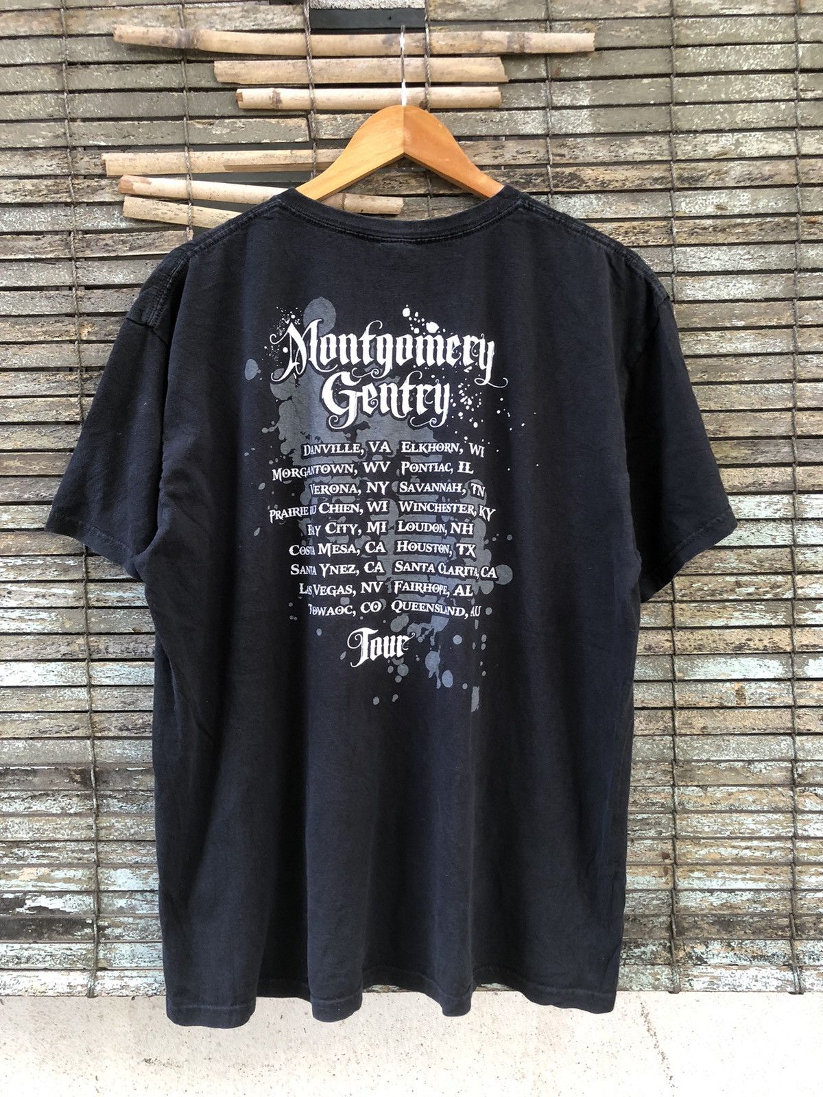 Band Tees × Vintage Vintage Y2K American Country Montgomery Gentry Tour Tee Size US XL / EU 56 / 4 - 12 Thumbnail