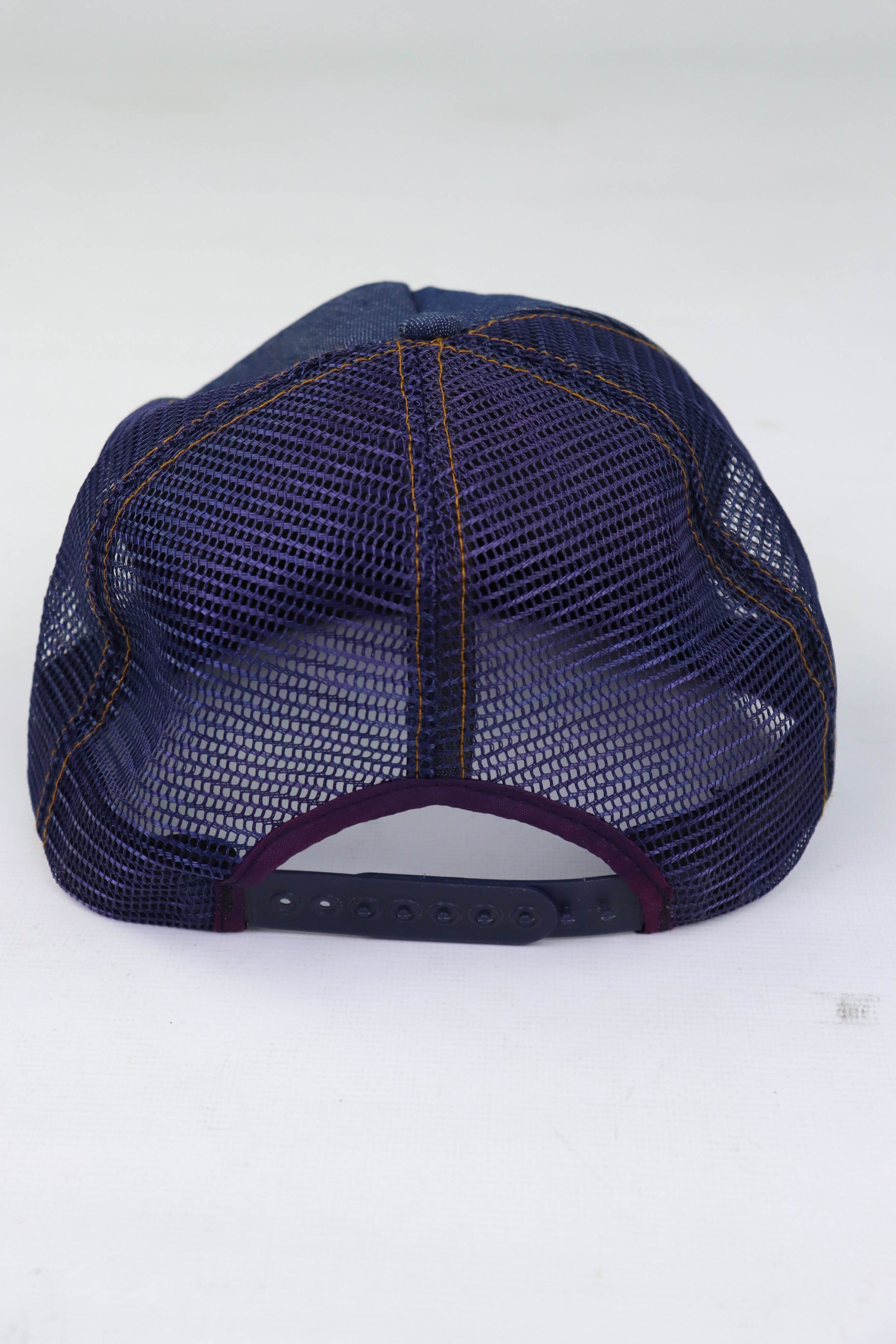 Vintage Asten Fabrics Yin Yang Made in USA Vintage Blue Trucker Cap Size ONE SIZE - 6 Thumbnail