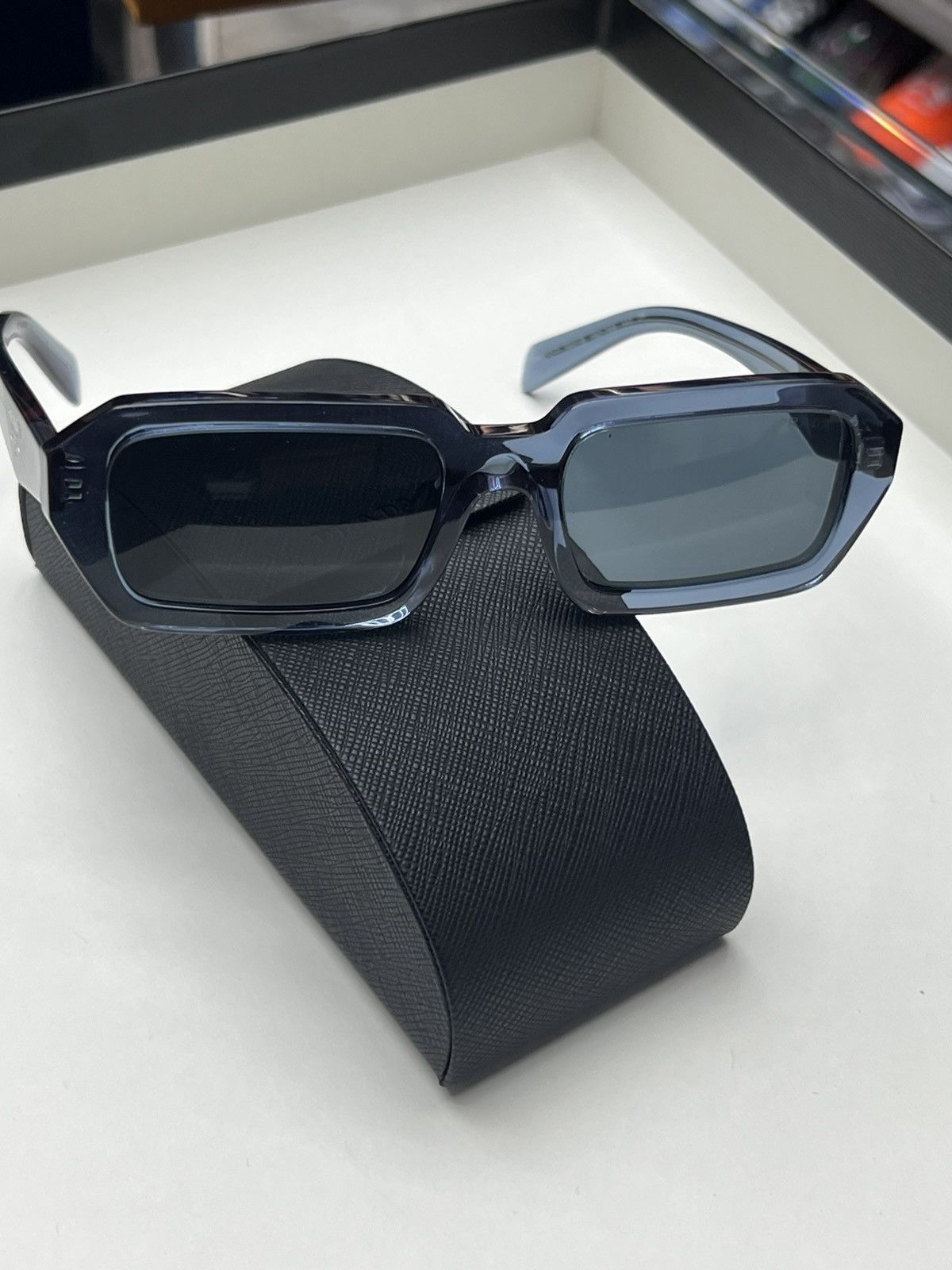 Prada Prada Geometric Sunglasses Size ONE SIZE - 4 Thumbnail