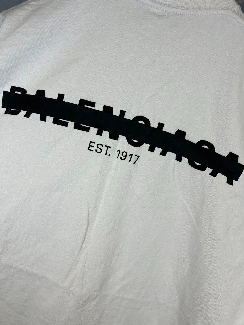 Balenciaga Balenciaga Block letter short sleeve Size US S / EU 44-46 / 1 - 4 Thumbnail