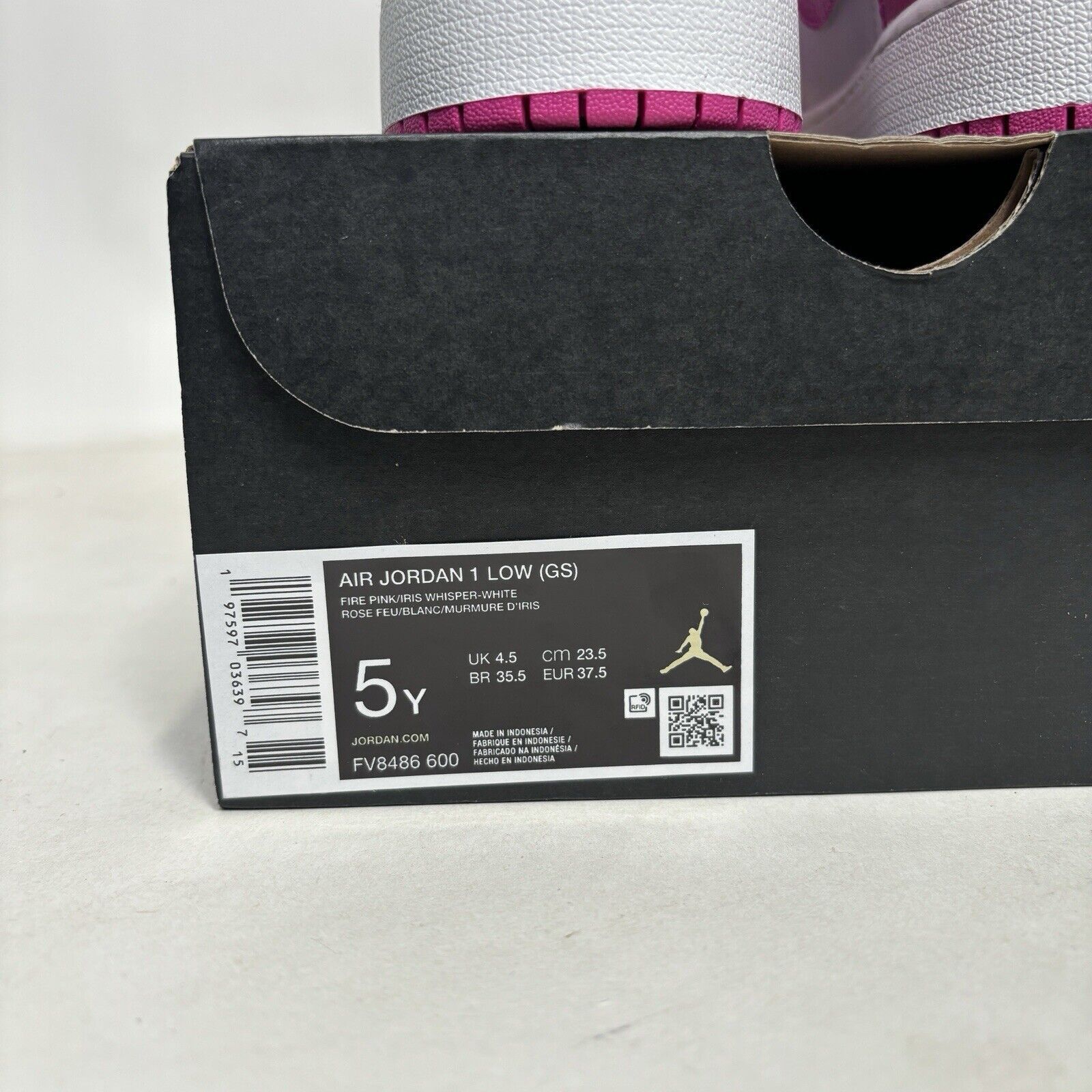 Nike Nike Air Jordan 1 Retro Low GS “Fire Pink/Barbie” 2024 Size US 6.5 / IT 36.5 - 5 Thumbnail