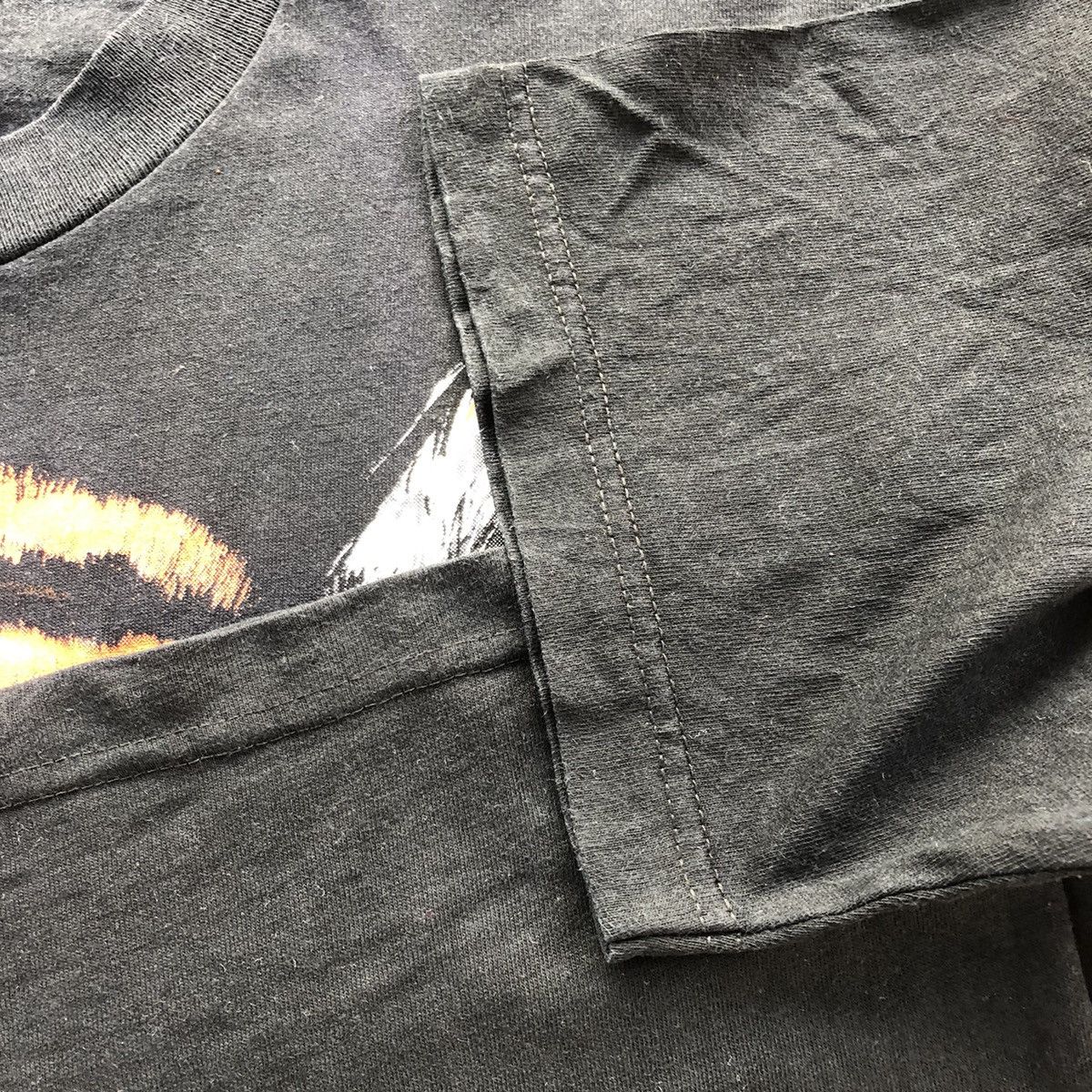 Vintage Vintage Tiger Face Trinity Products Rare T Shirt Size US L / EU 52-54 / 3 - 7 Thumbnail