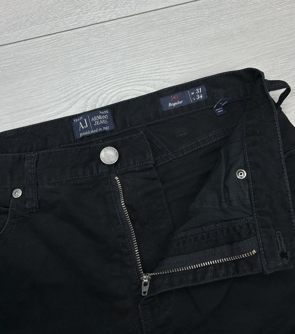 Armani Armani Casual Black pant Size 31/34 Size US 31 - 5 Thumbnail