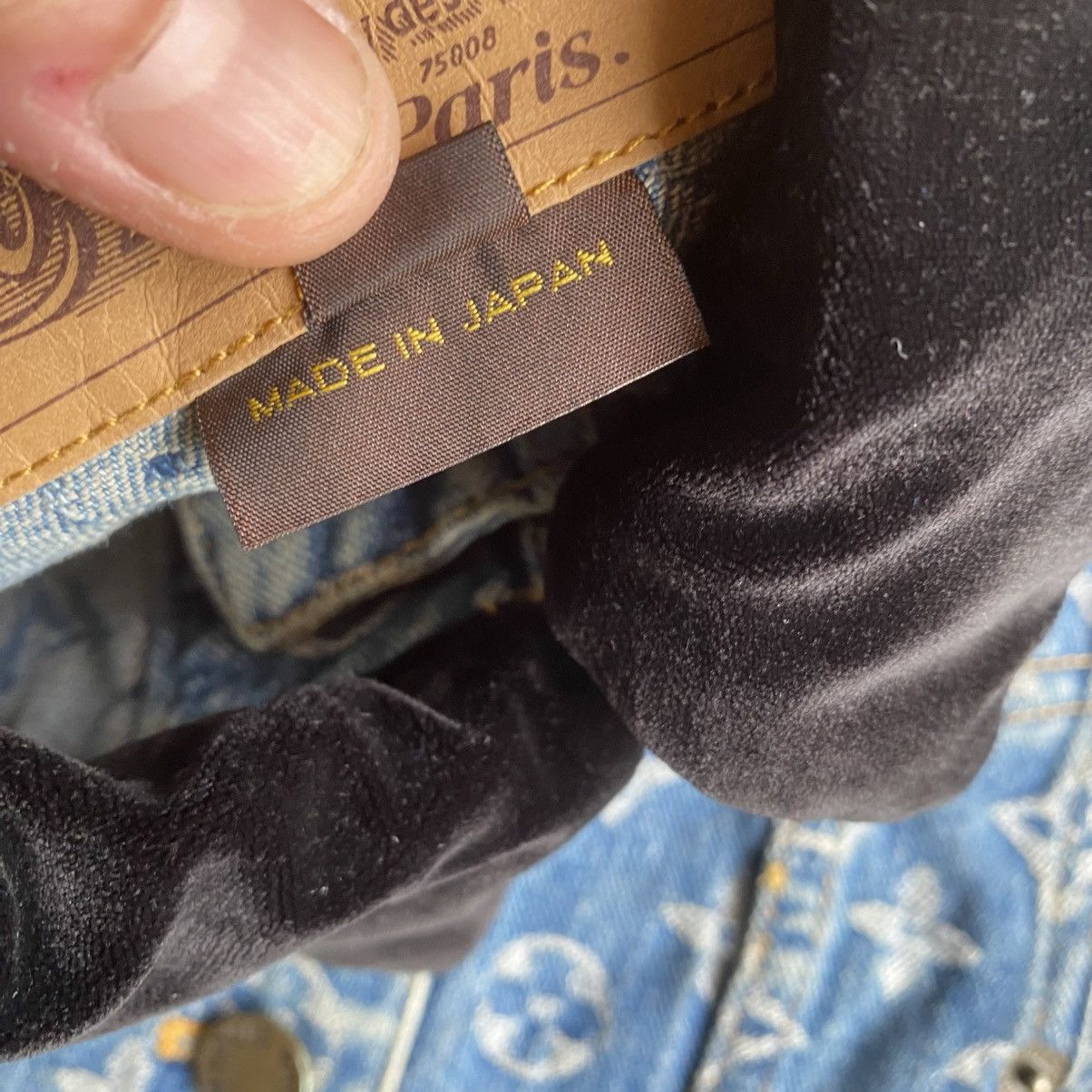 Louis Vuitton × Marc Jacobs AW05 Denim Monogram Jacket Size M / US 6-8 / IT 42-44 - 9 Thumbnail