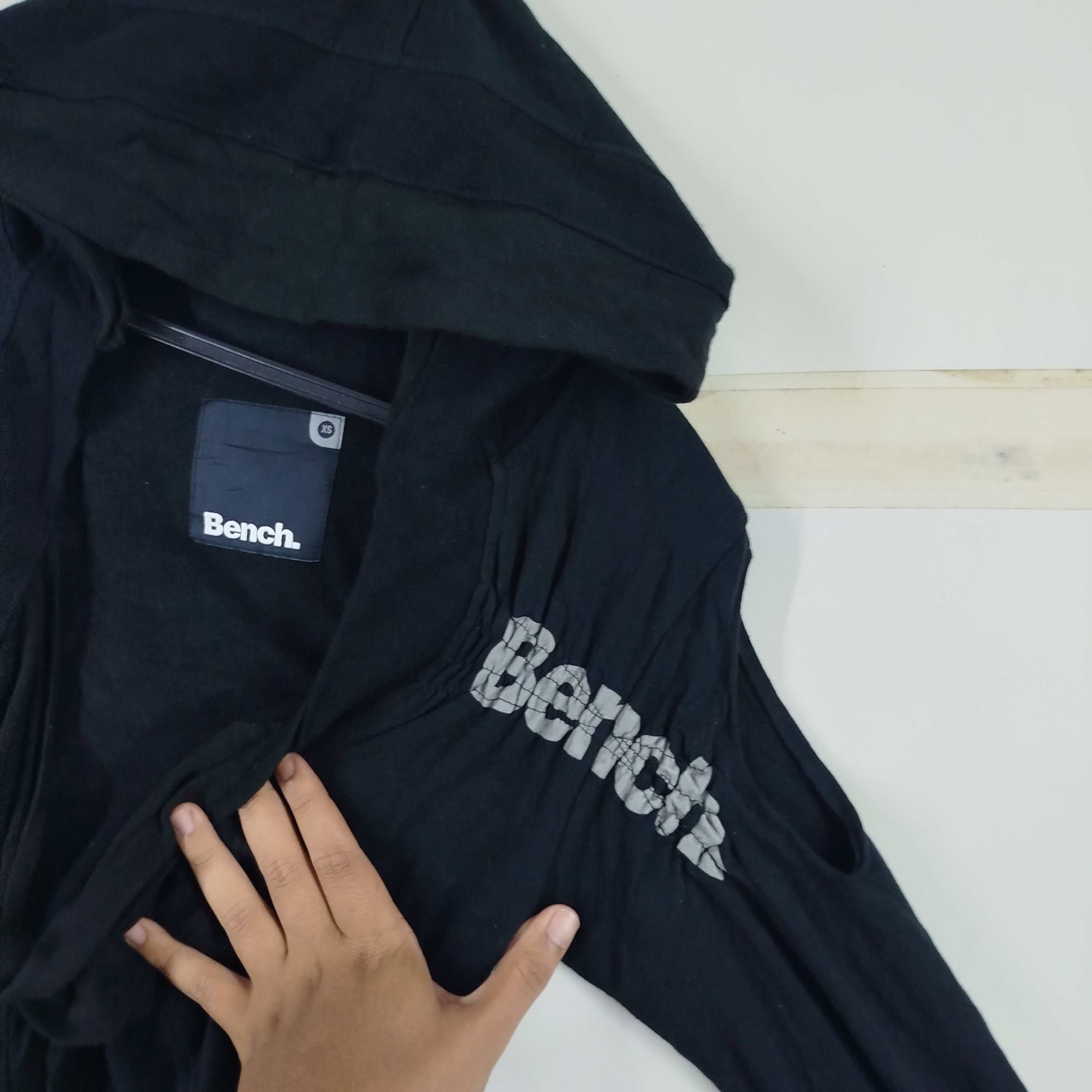 Bench Bench Crop Top Hoodie Size XS / US 0-2 / IT 36-38 - 2 Thumbnail