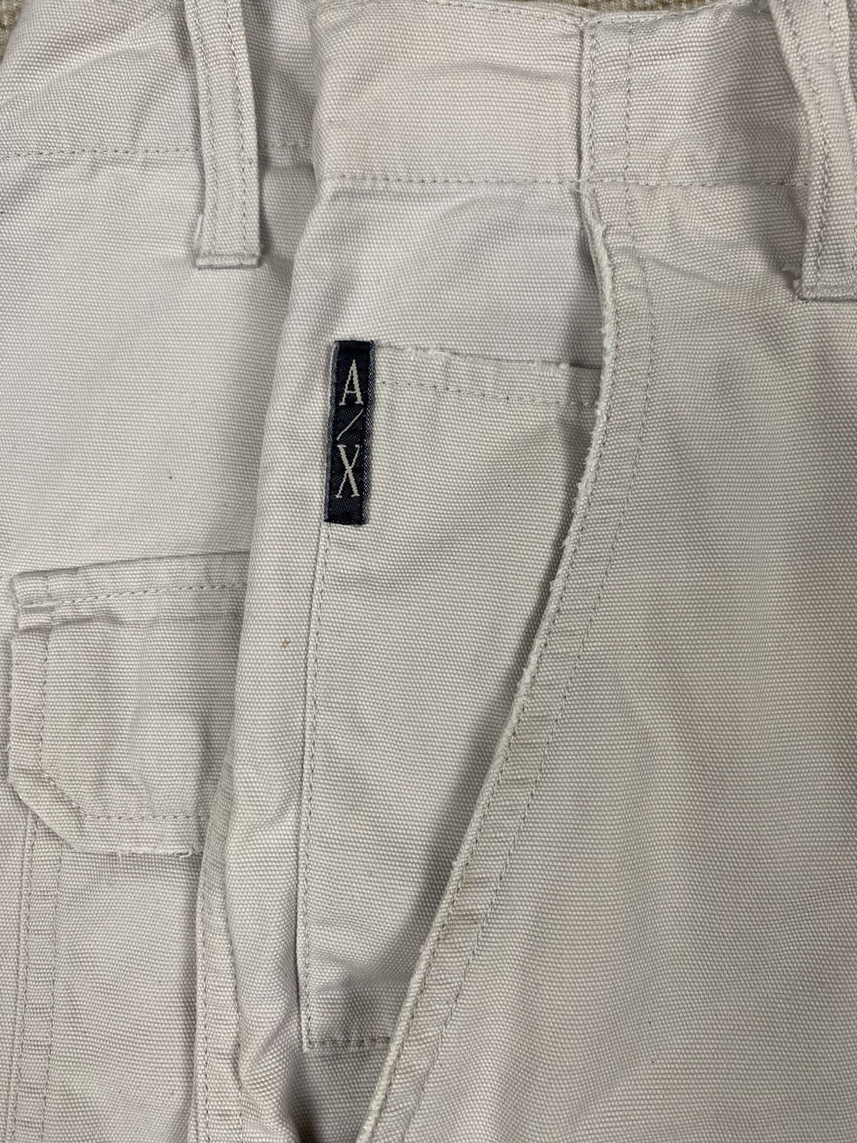 Armani Exchange Pre-loved Armani Exchange White Cargo Shorts Size US 30 / EU 46 - 3 Thumbnail