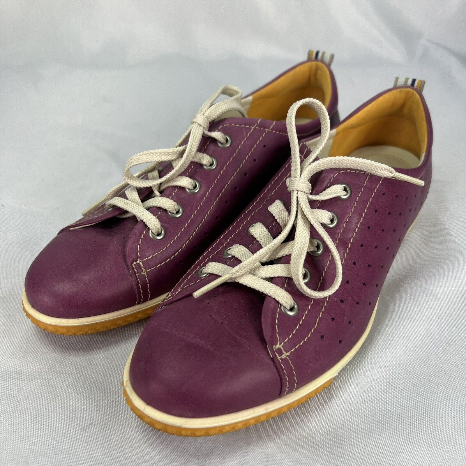 Ecco Ecco Pink Leather Lace Up Sneaker Shoes SIZE 9.5 US Size US 9.5 / IT 39.5 - 2 Thumbnail