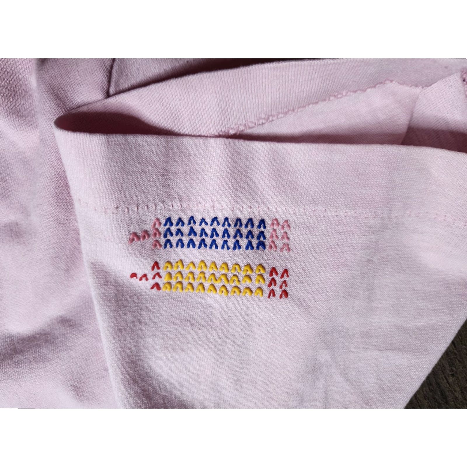 Fruit Of The Loom VINTAGE Cross Stitch Style Shirt Unisex L Pink 1990s T-Shirt Graphic Tee Cotton Short Sleeve Distressed Size US L / EU 52-54 / 3 - 4 Thumbnail