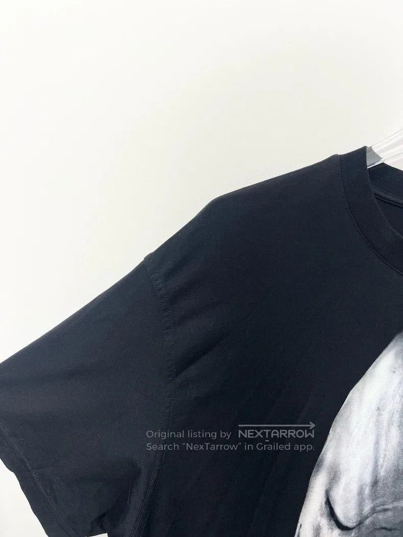 Givenchy Givenchy Shark Print Short Sleeve T. Size US M / EU 48-50 / 2 - 4 Thumbnail