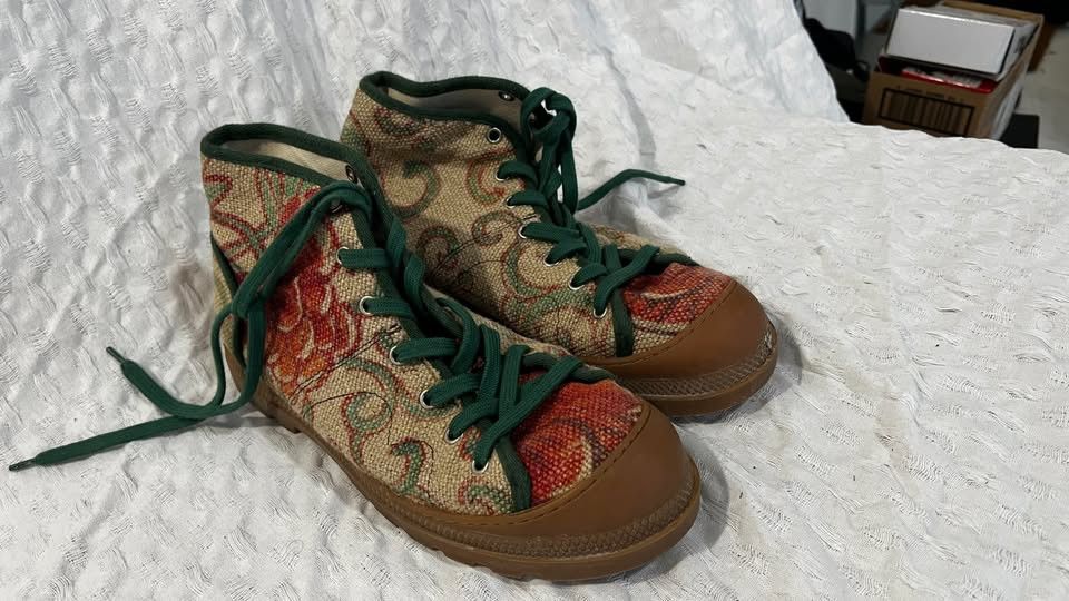 Vivienne Westwood Vivienne Westwood Triple Tongue Crocodile Print