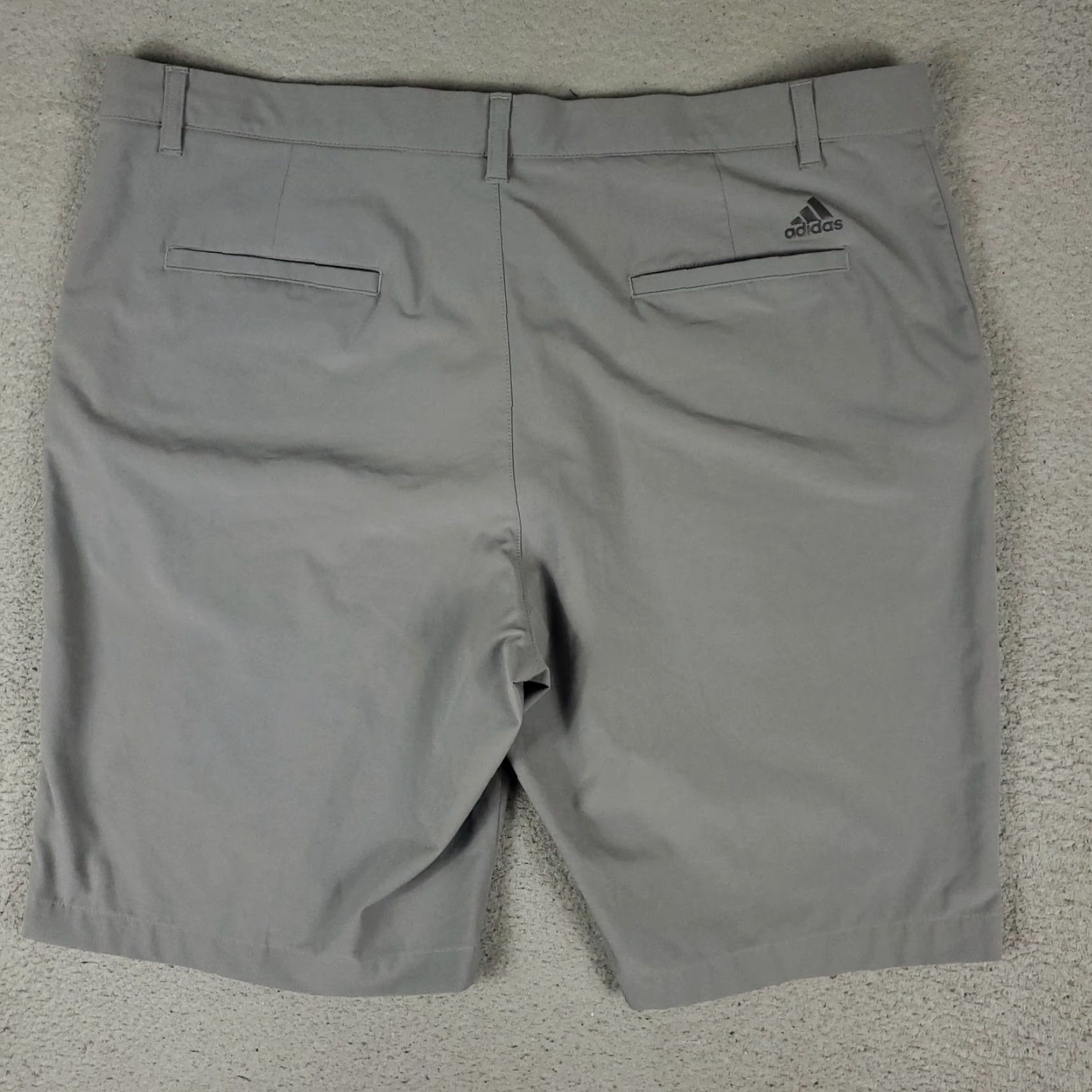 Adidas Adidas Shorts Mens Size 38 Gray Golf Casual Slash Pockets Flat Front Chino Size US 38 / EU 54 - 7 Thumbnail