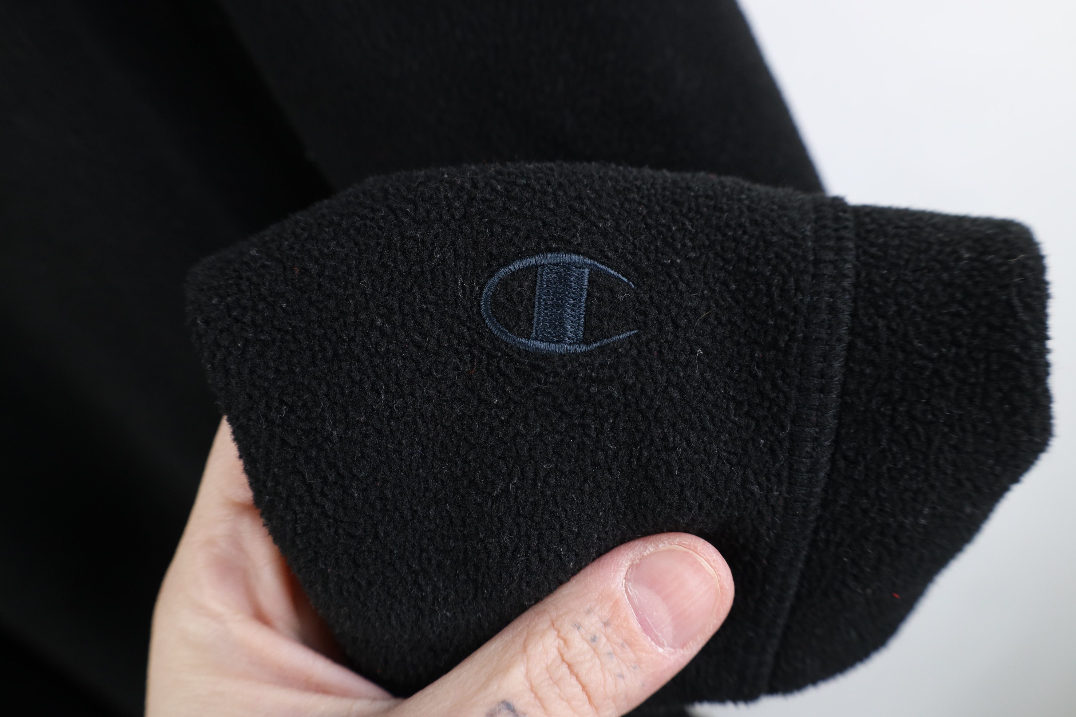 Champion Vintage 90s Champion Half Zip Fleece Pullover Sweater Black Size US L / EU 52-54 / 3 - 5 Thumbnail