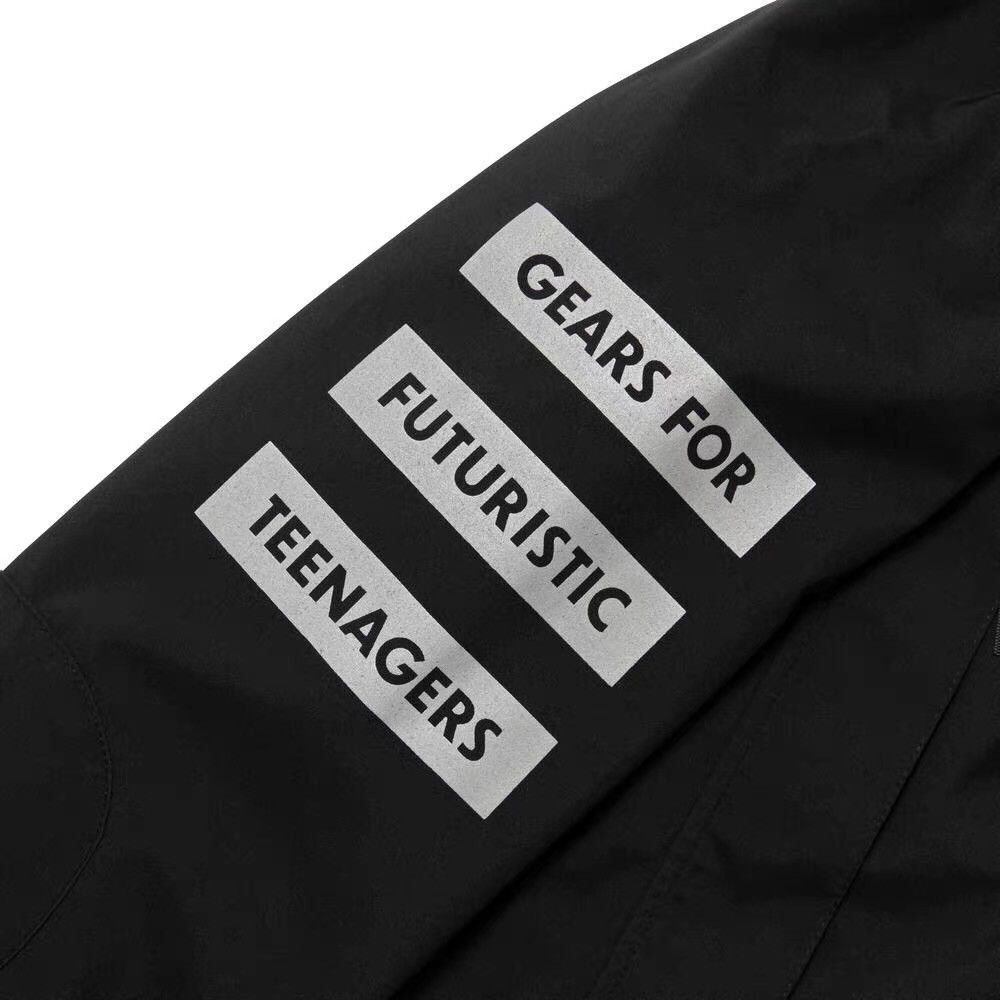Human Made HM22JK015 Heart Logo Windbreaker Jacket Ｑ22 Size US M / EU 48-50 / 2 - 8 Thumbnail