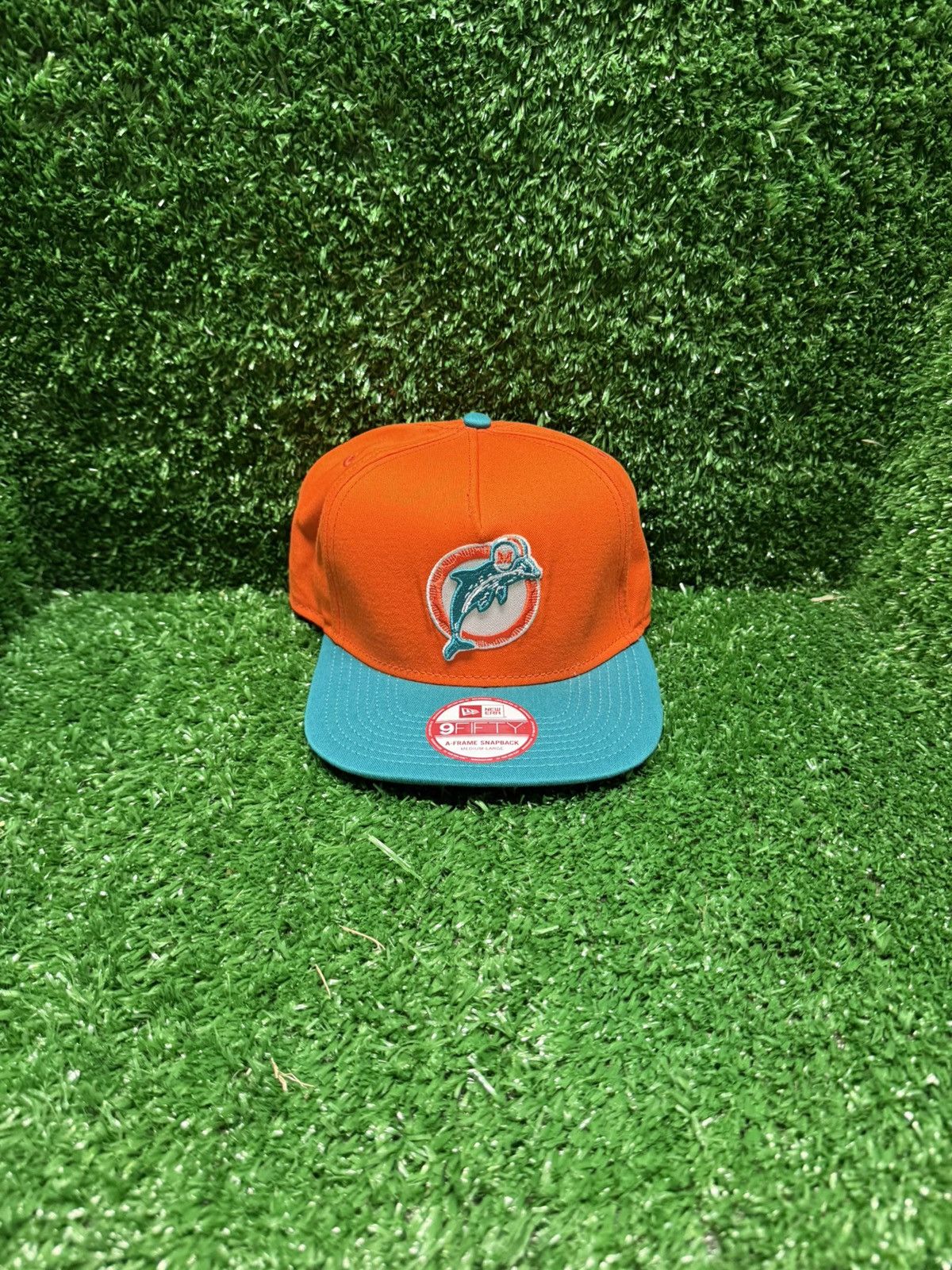 NFL Miami Dolphins NEW ERA hat Size ONE SIZE - 1 Thumbnail