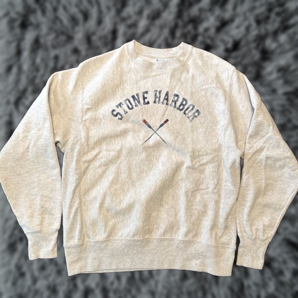 Champion VINTAGE Champion Sweatshirt Men Medium Gray Stone Harbor Crewneck Pullover Reverse Weave Graphic Print Logo USA 26" long by 22.5" Size US M / EU 48-50 / 2 - 1 Thumbnail