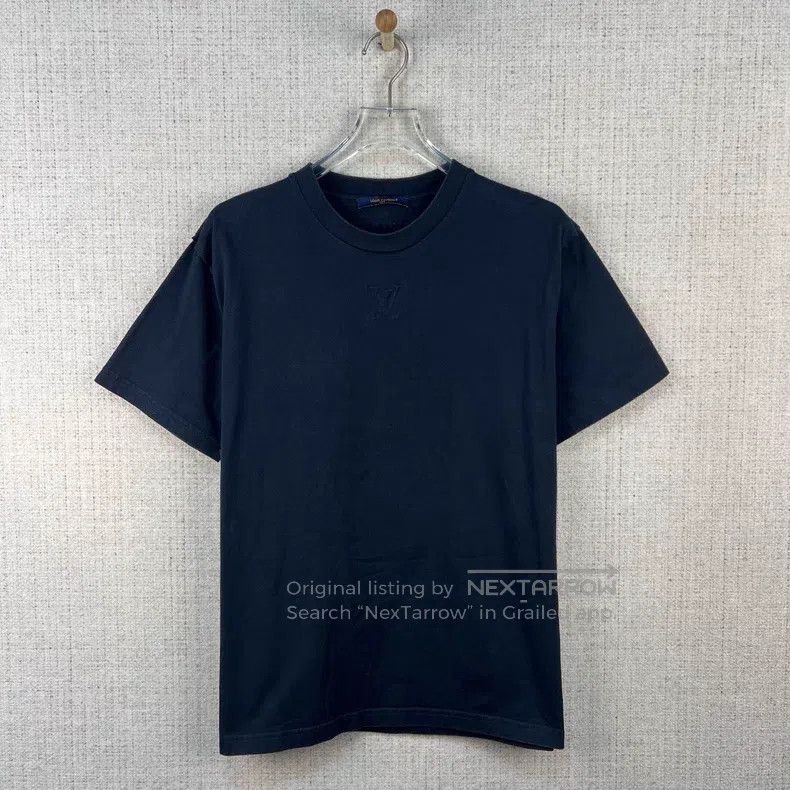 Louis Vuitton Solid Embossed Logo Crew Neck Short Sleeve