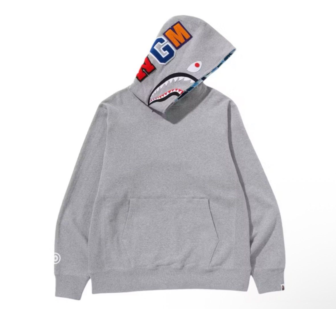 Bape Bape ABC Camo Shark Pullover Hoodie Size US L / EU 52-54 / 3 - 1 Thumbnail