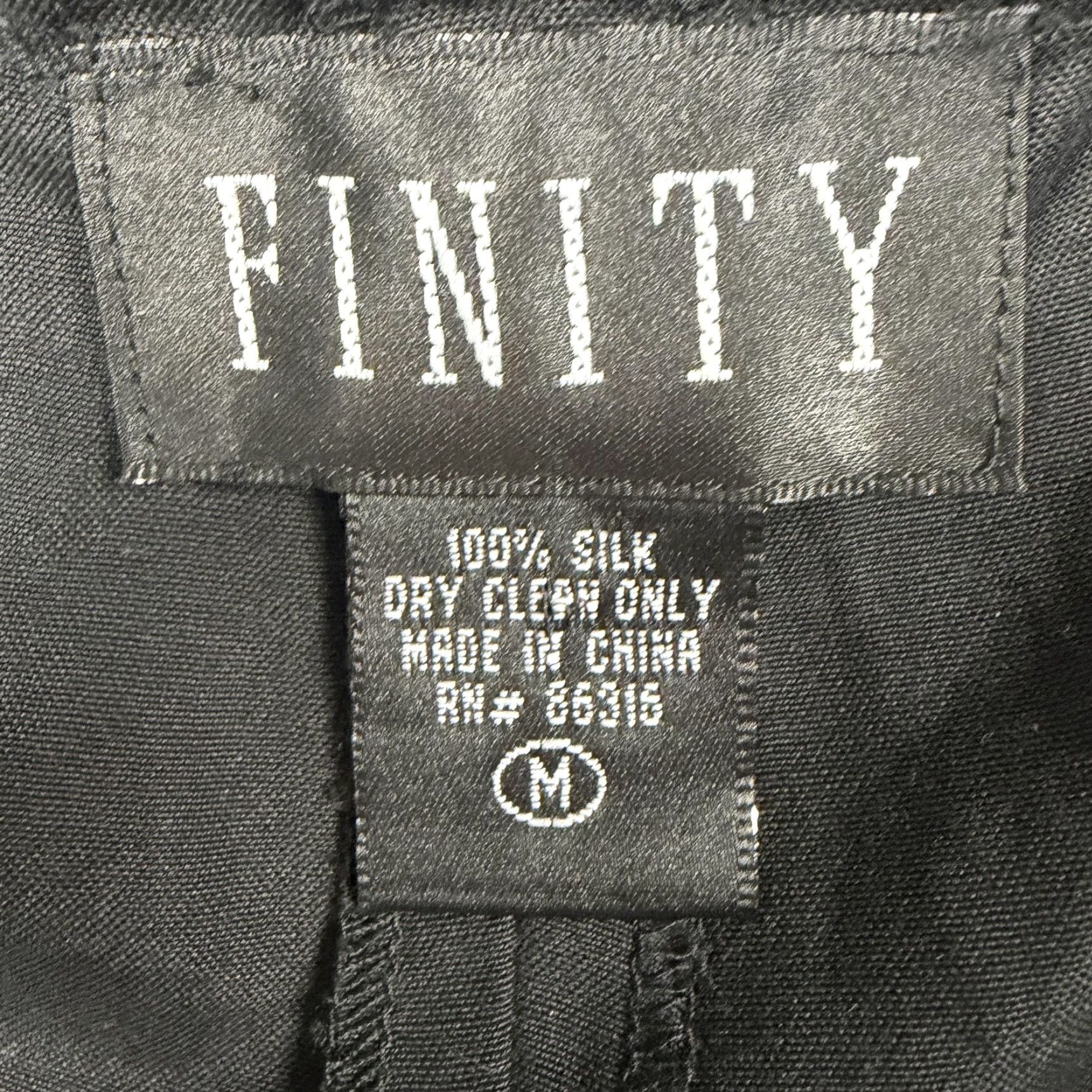 Vintage VINTAGE Finity Pants Dress Silk Office Black M Womens 100% Silk Tapered Front Zip Inseam 24in Waist 36in Women Tapered Leg Size 32" / US 10 / IT 46 - 7 Thumbnail