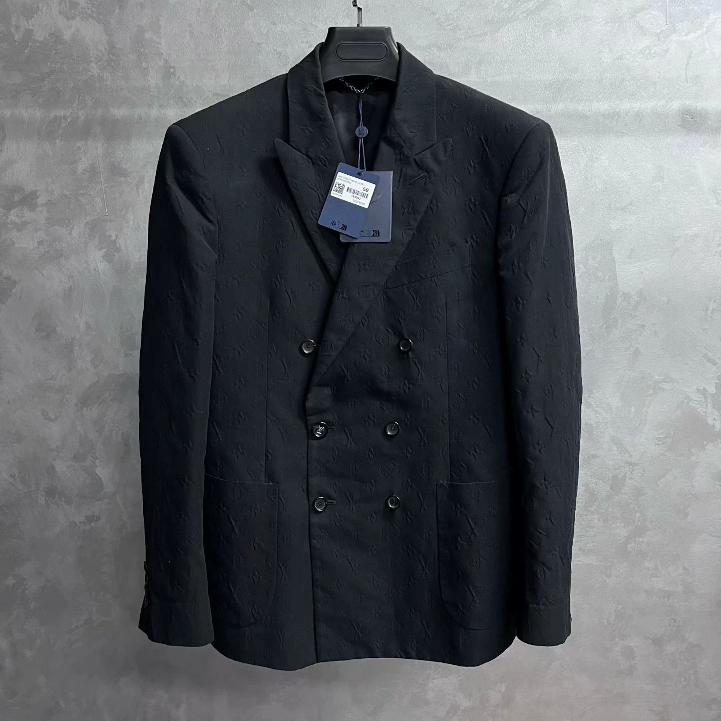Louis Vuitton louis vuitton black double-breasted long coat Size US L / EU 52-54 / 3 - 1 Thumbnail
