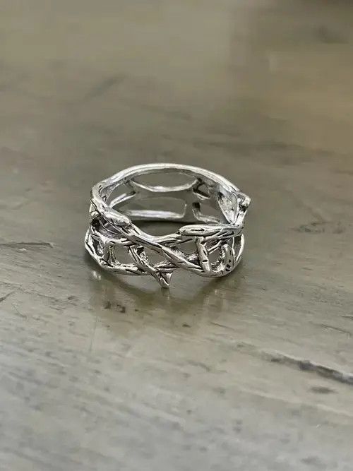 Jewelry x Ring Gold Plated Barbed Wire Gothic Ring in Silver, Men's