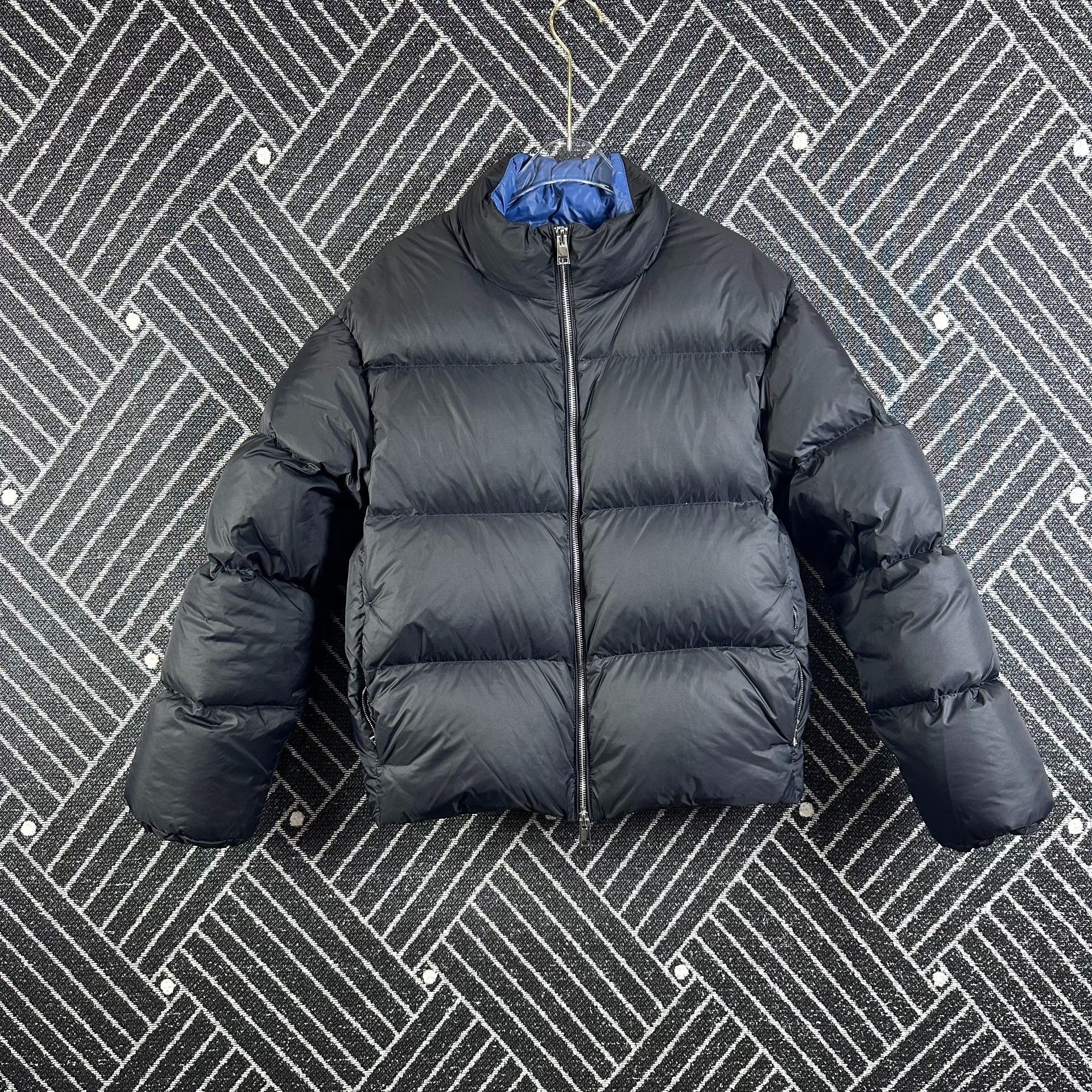 Tory Burch Tory Burch Short Stand Collar Down Jacket Size XS / US 0-2 / IT 36-38 - 1 Thumbnail